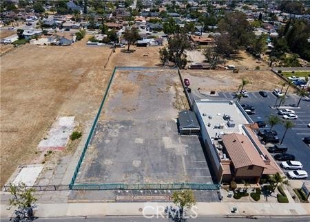 9491 Sierra Avenue
