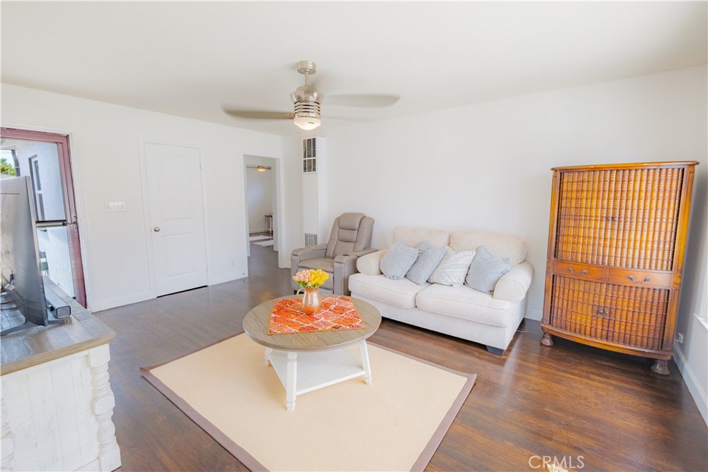 1031 W 227th Street