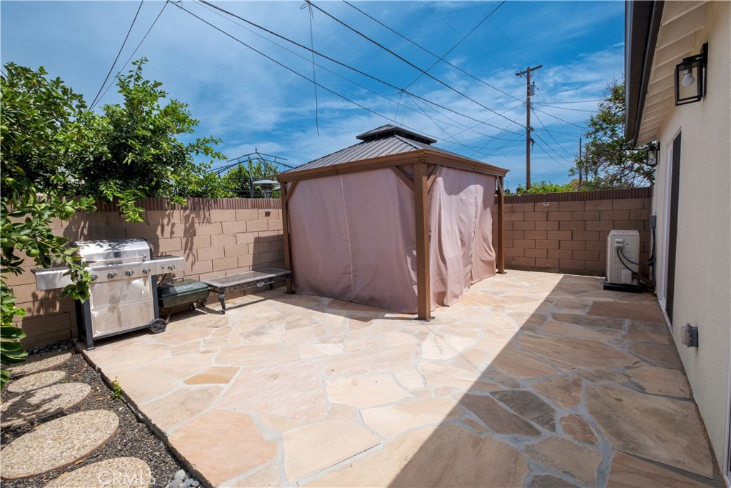 1031 W 227th Street