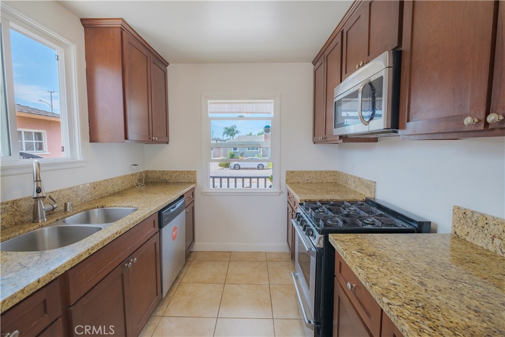 1031 W 227th Street