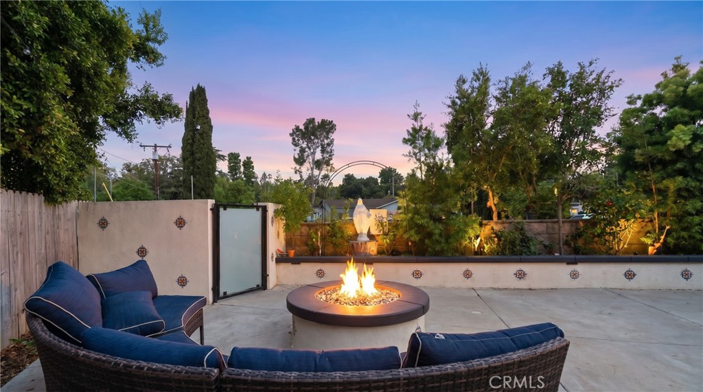 520 W Hermosa