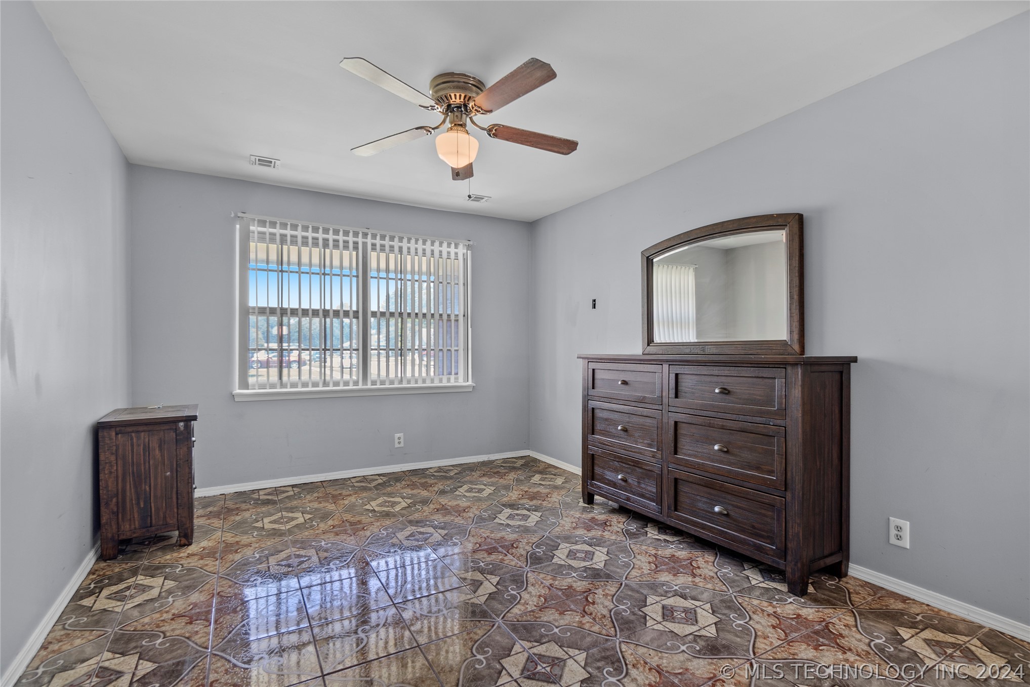 2405 S 117th East Avenue