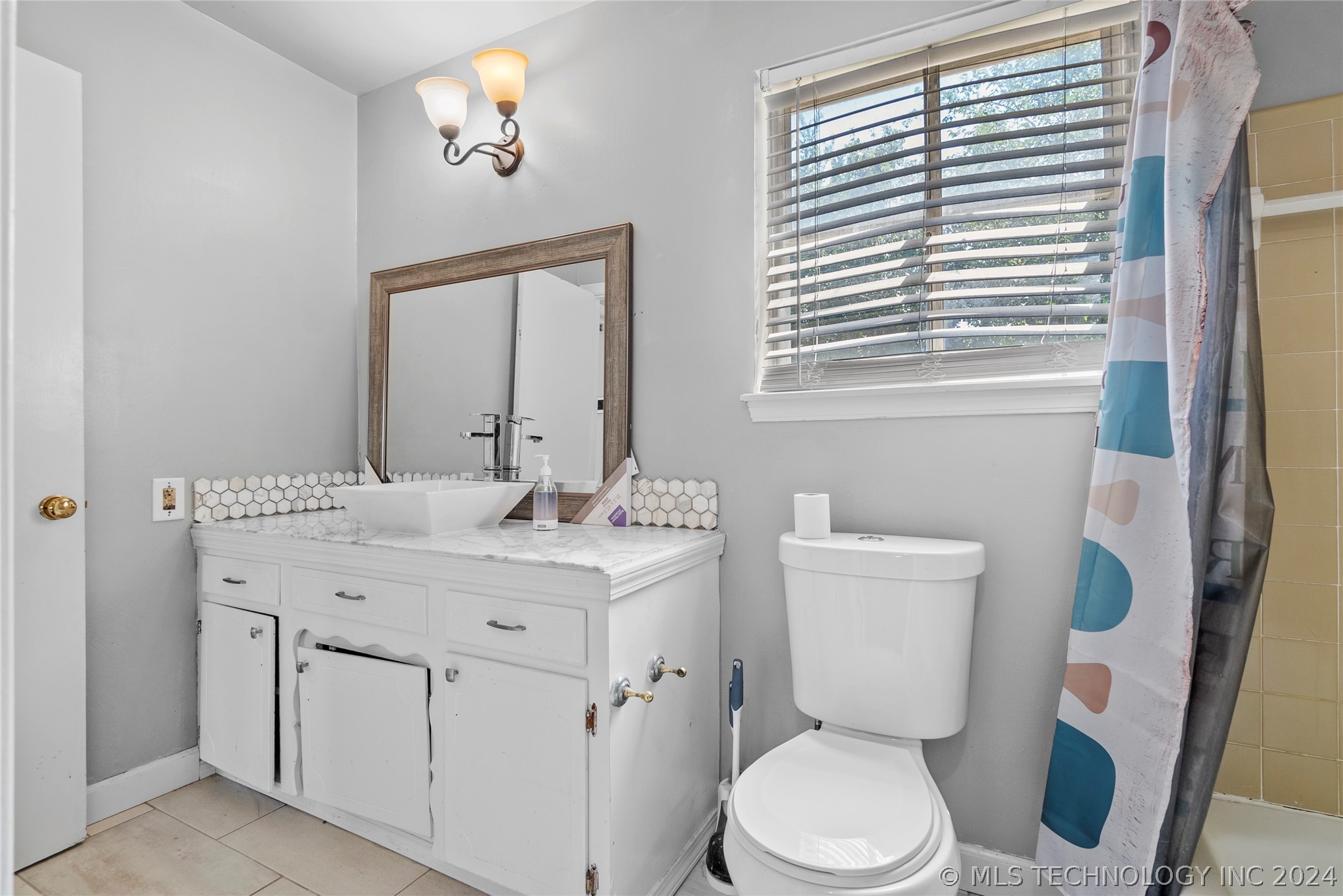 2405 S 117th East Avenue