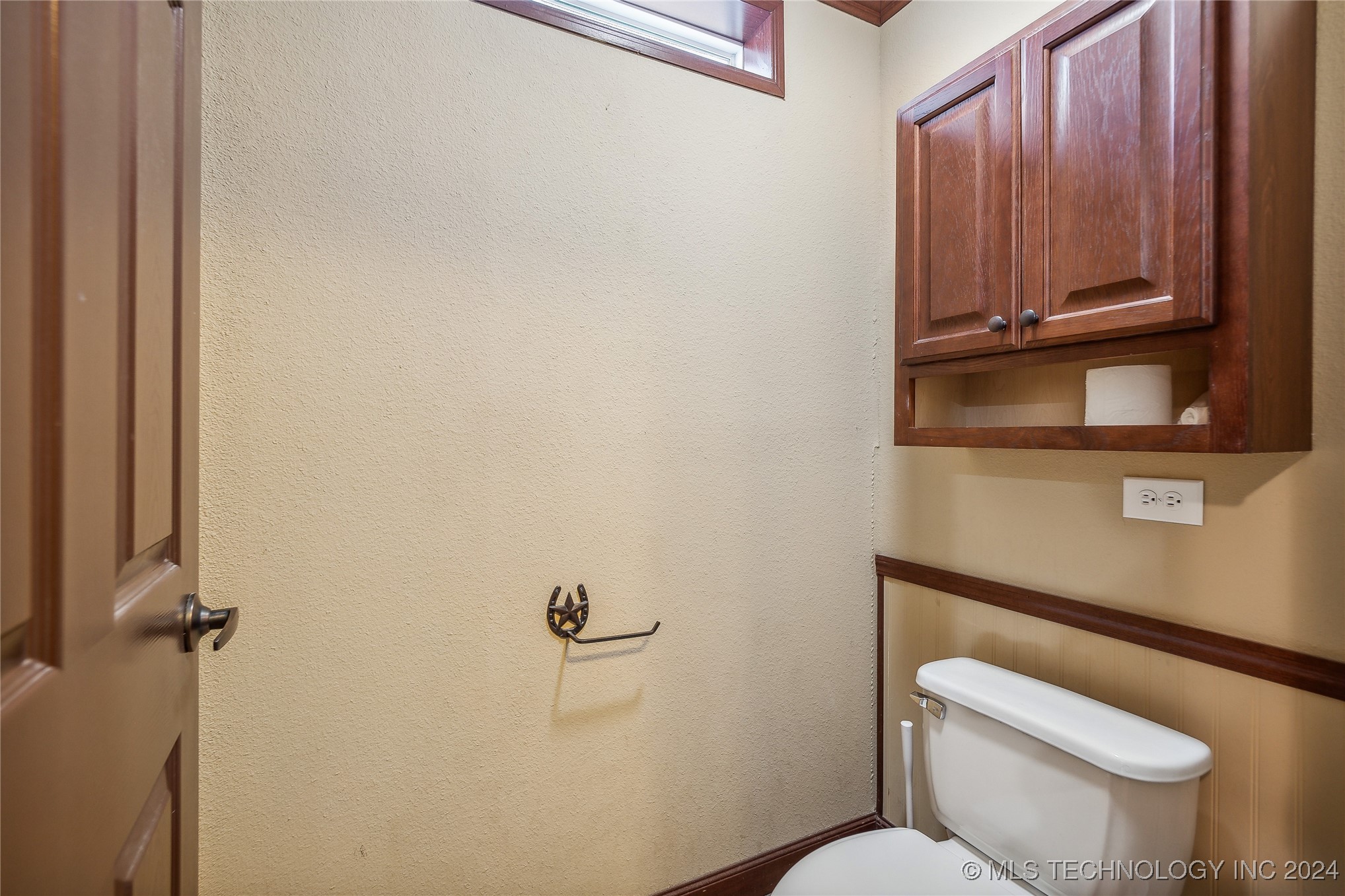 52261 W 11th Street S