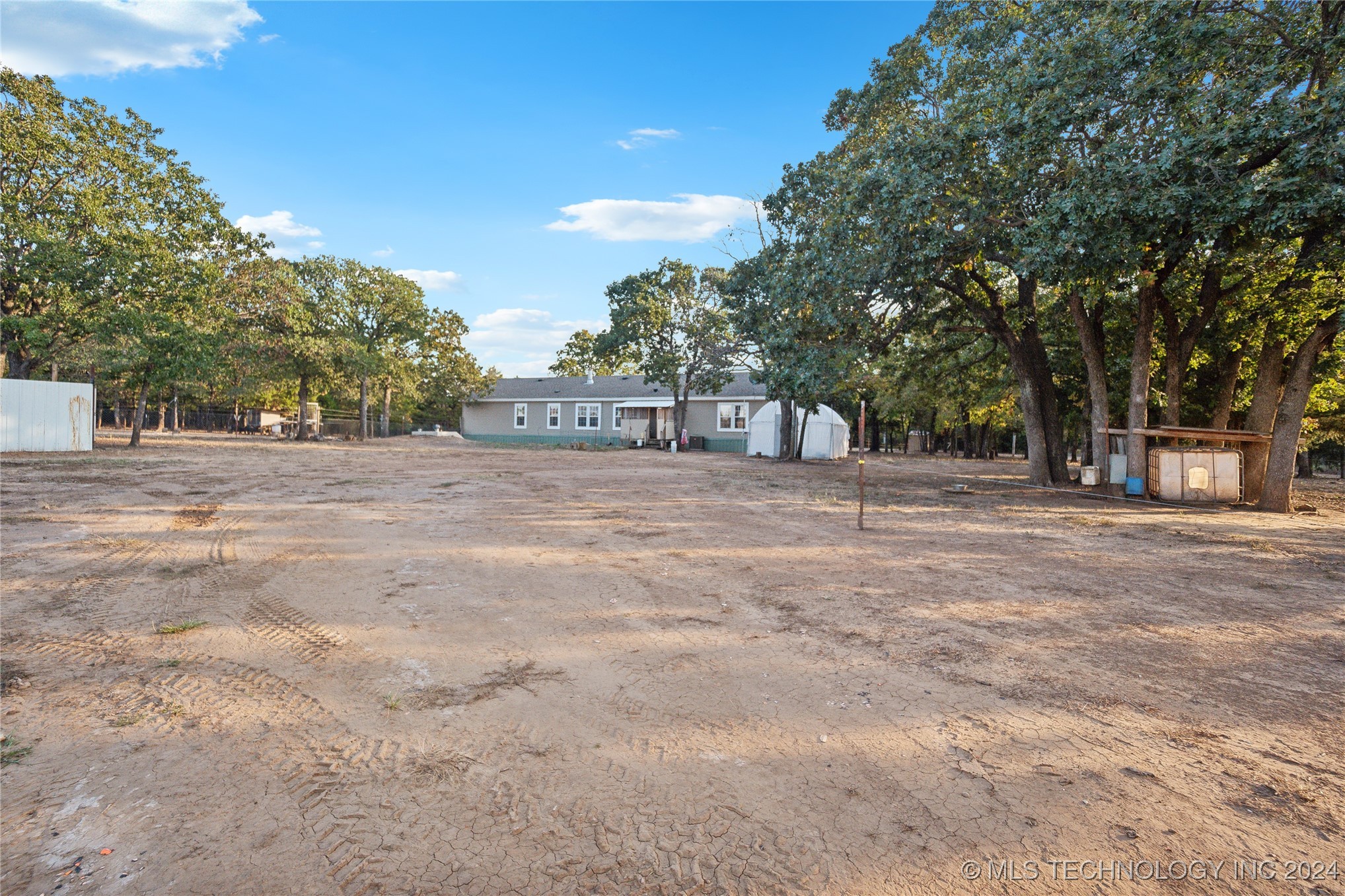 52261 W 11th Street S