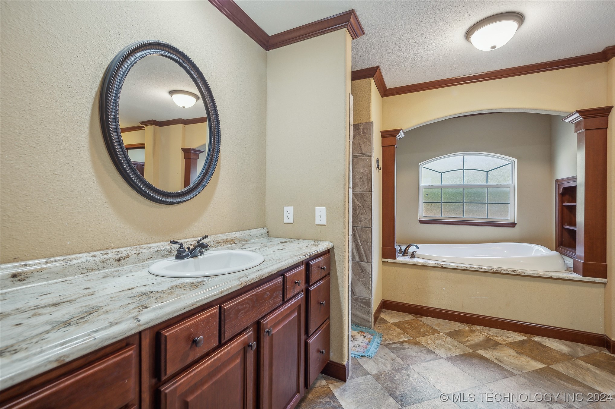 52261 W 11th Street S