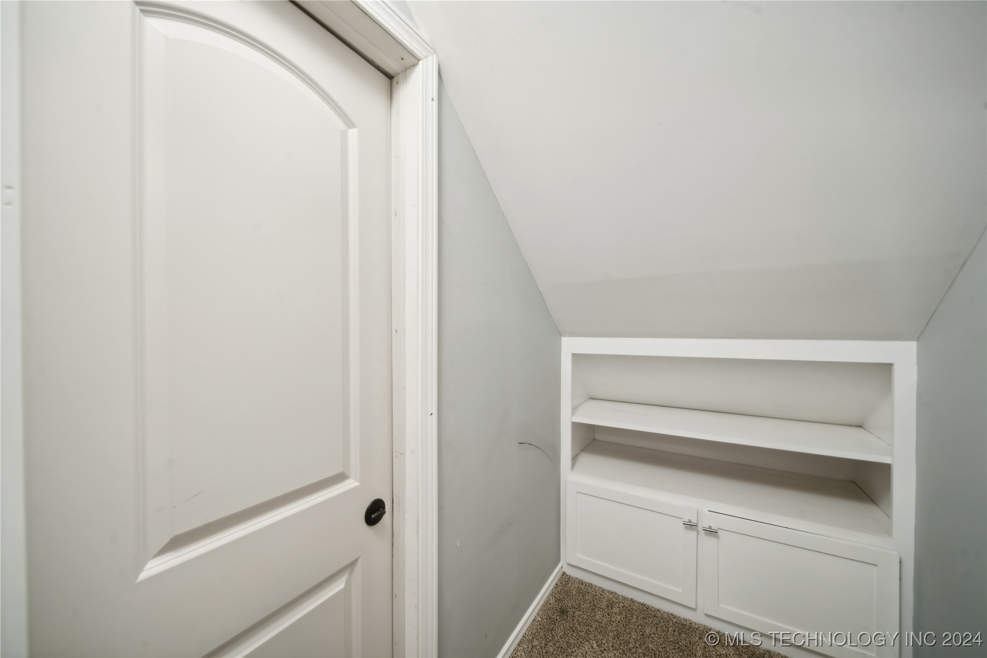 4733 S 66th East Avenue