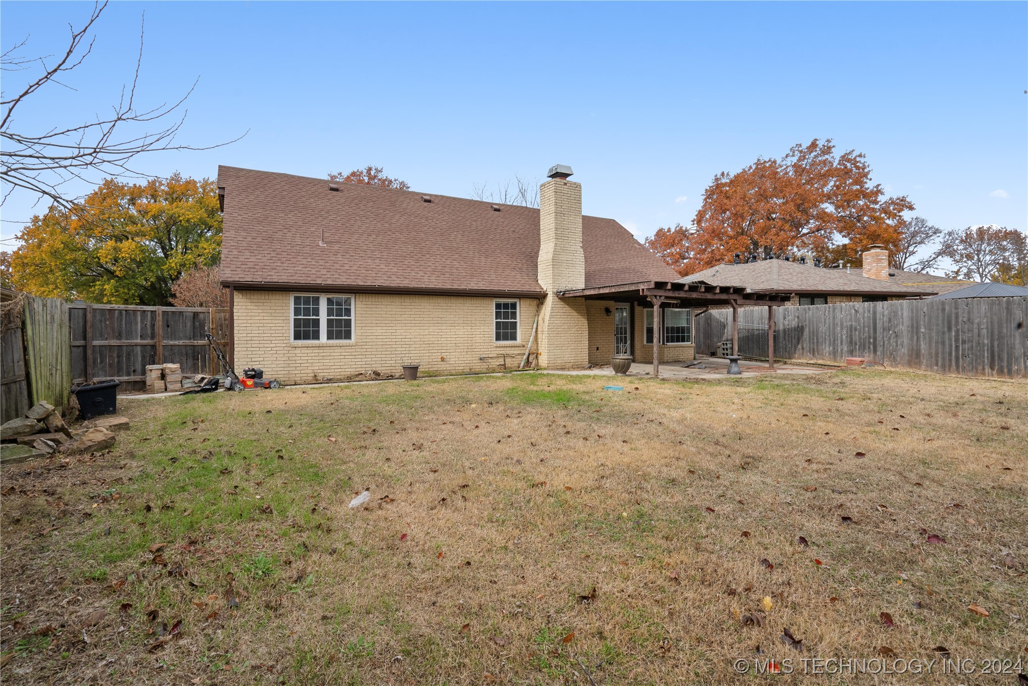 4733 S 66th East Avenue