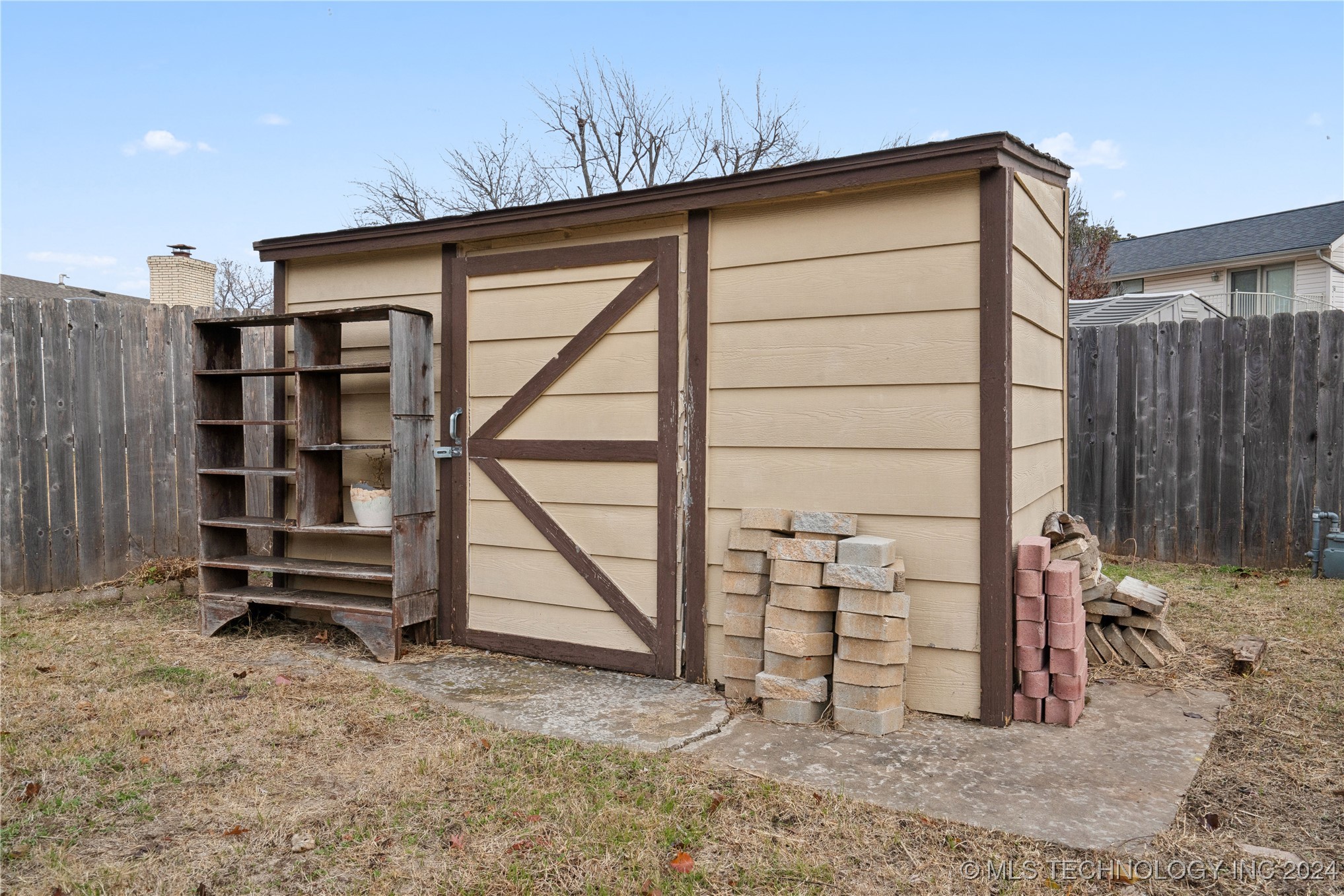 4733 S 66th East Avenue