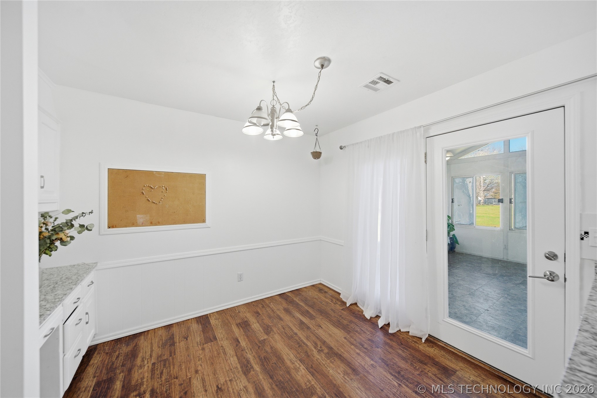 9211 N 155th East Avenue N