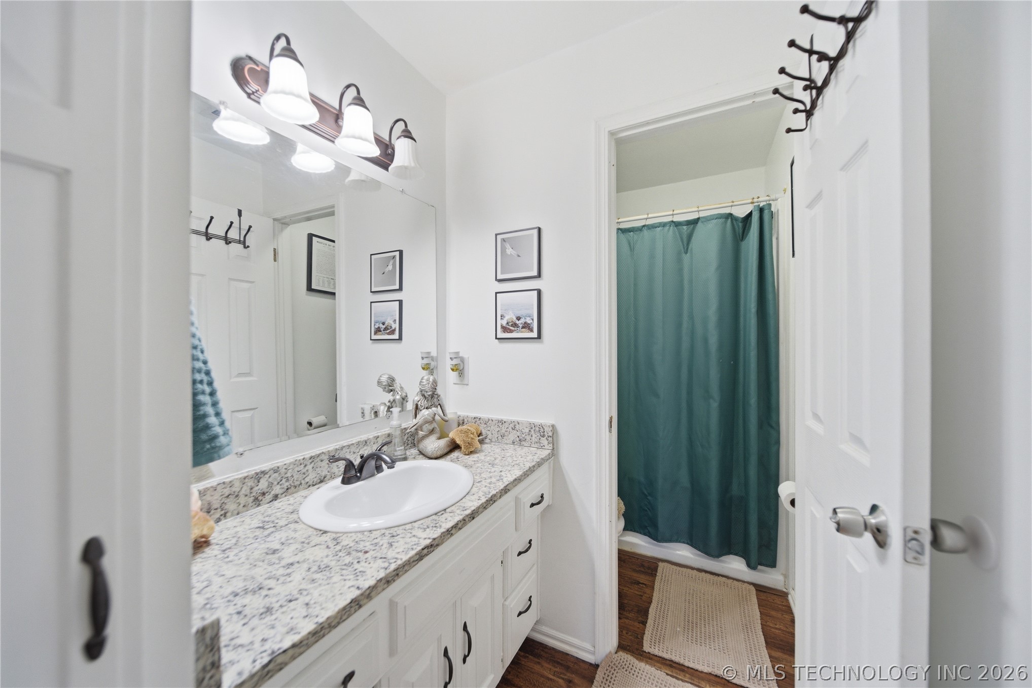 9211 N 155th East Avenue N