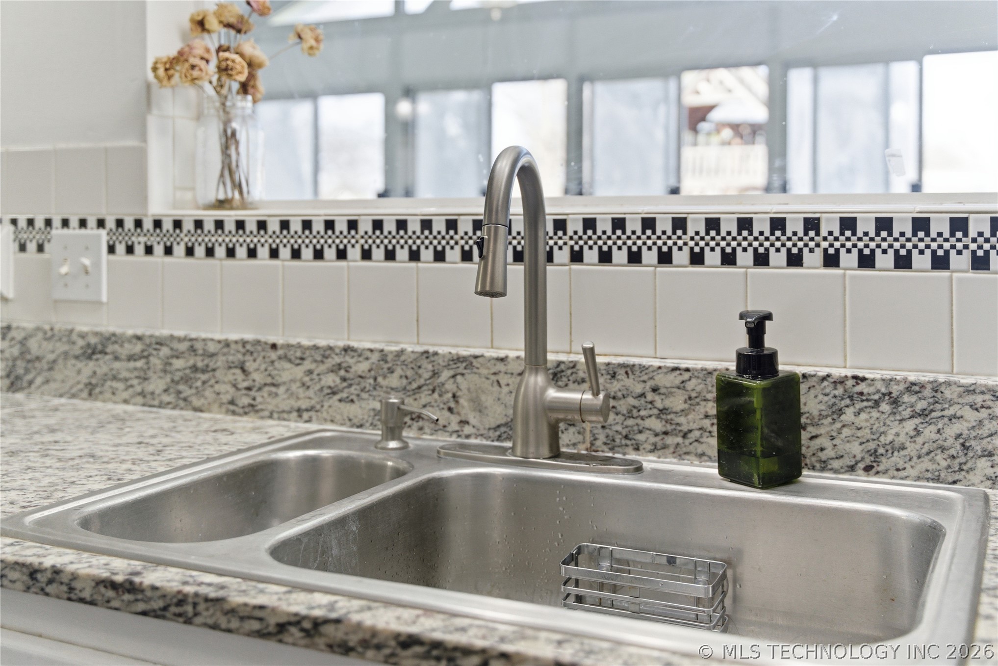 9211 N 155th East Avenue N