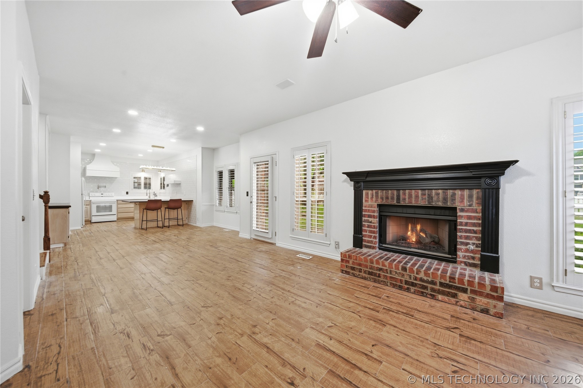 3000 W Hartford Street