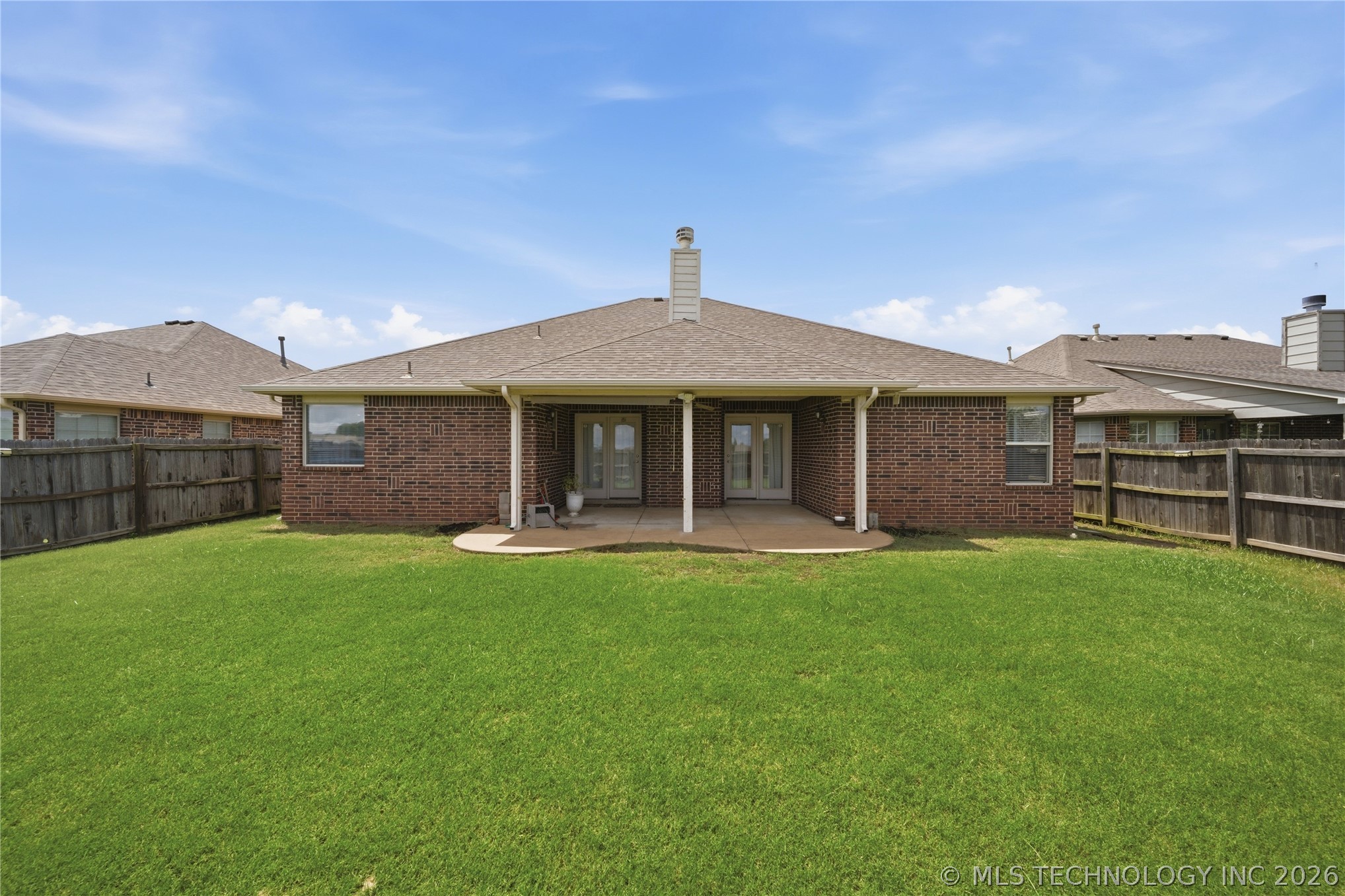 20593 E 45th Street S