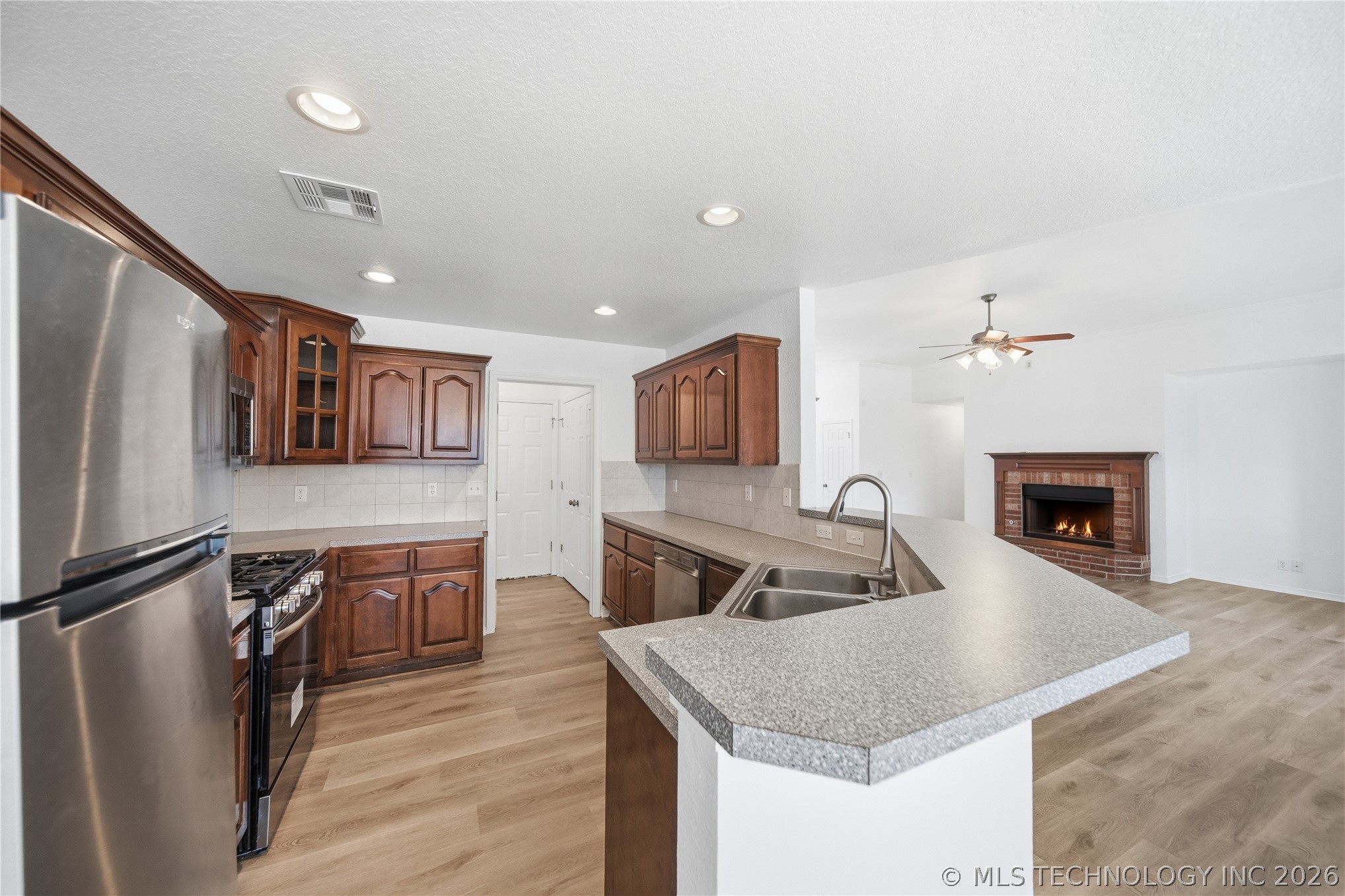 3964 S 214th East Avenue