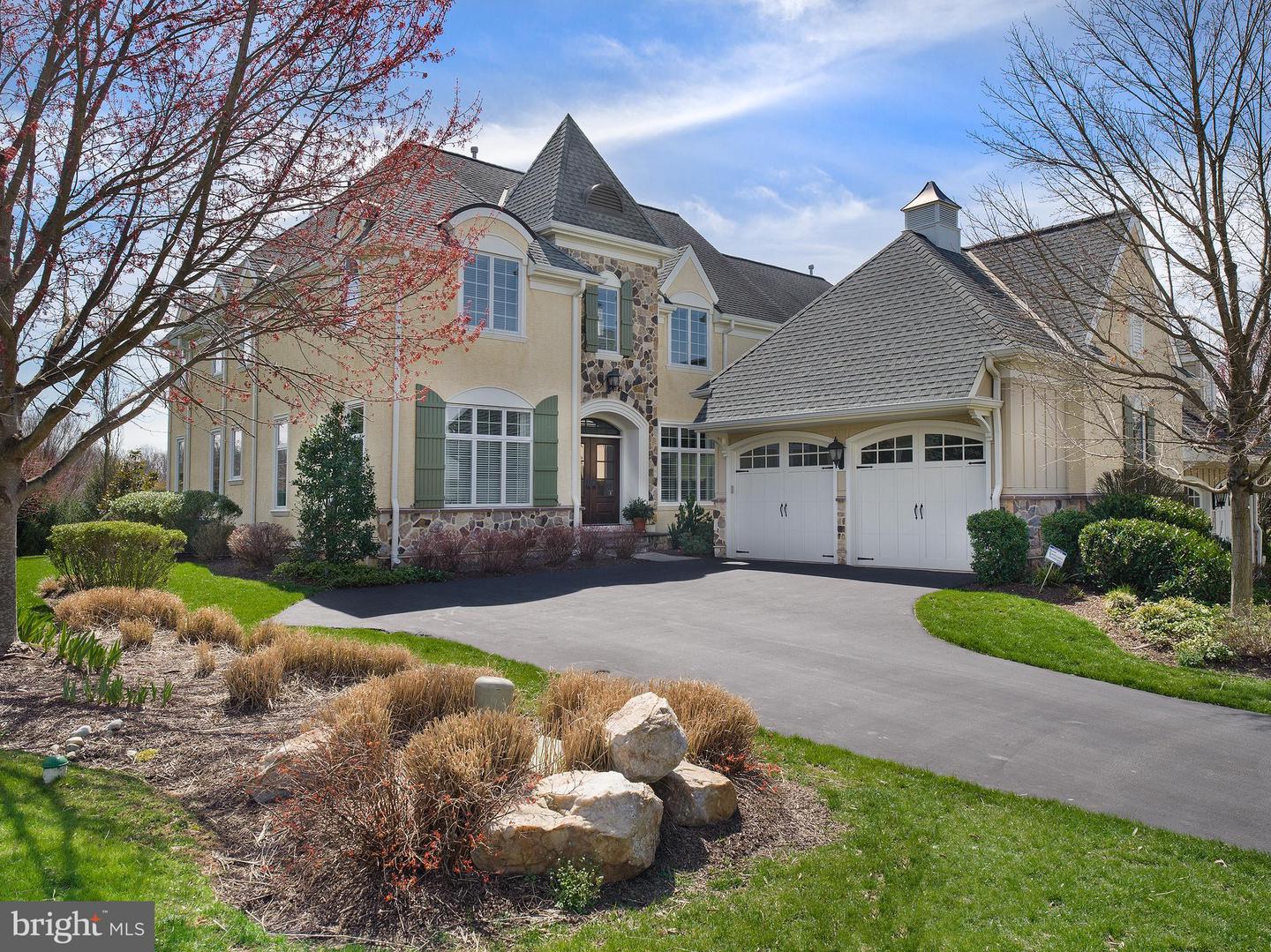 102 Green Ln The Robin Gordon Group