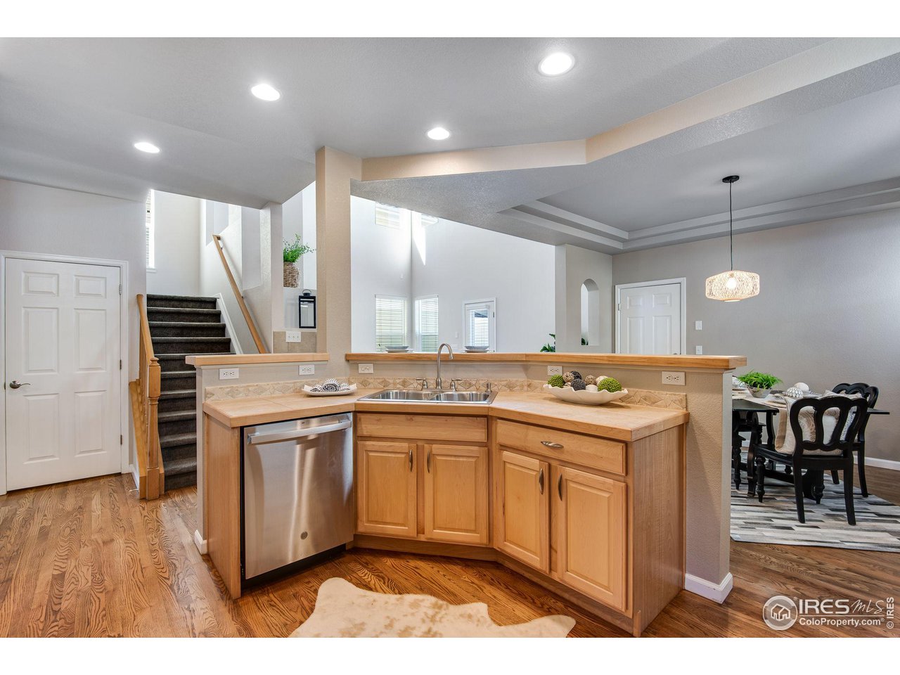 5109 Southern Cross Ln