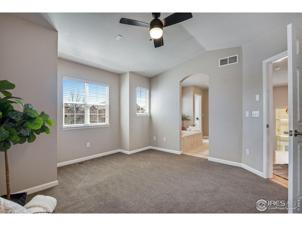 5109 Southern Cross Ln