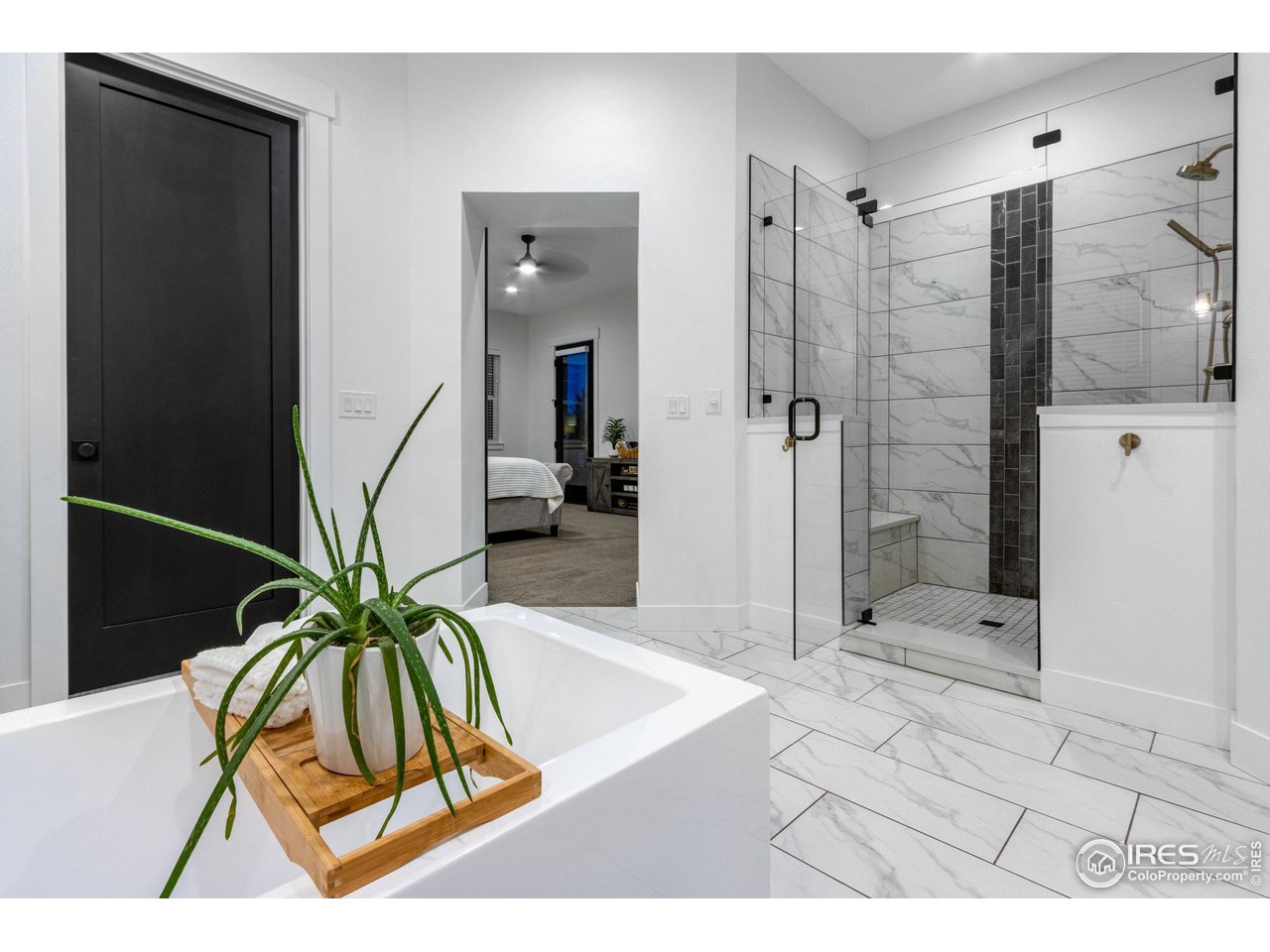 4300 Mountain Shadow Way