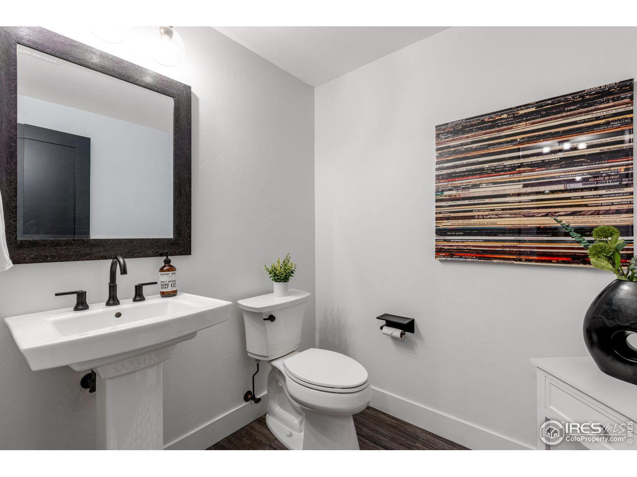 4300 Mountain Shadow Way