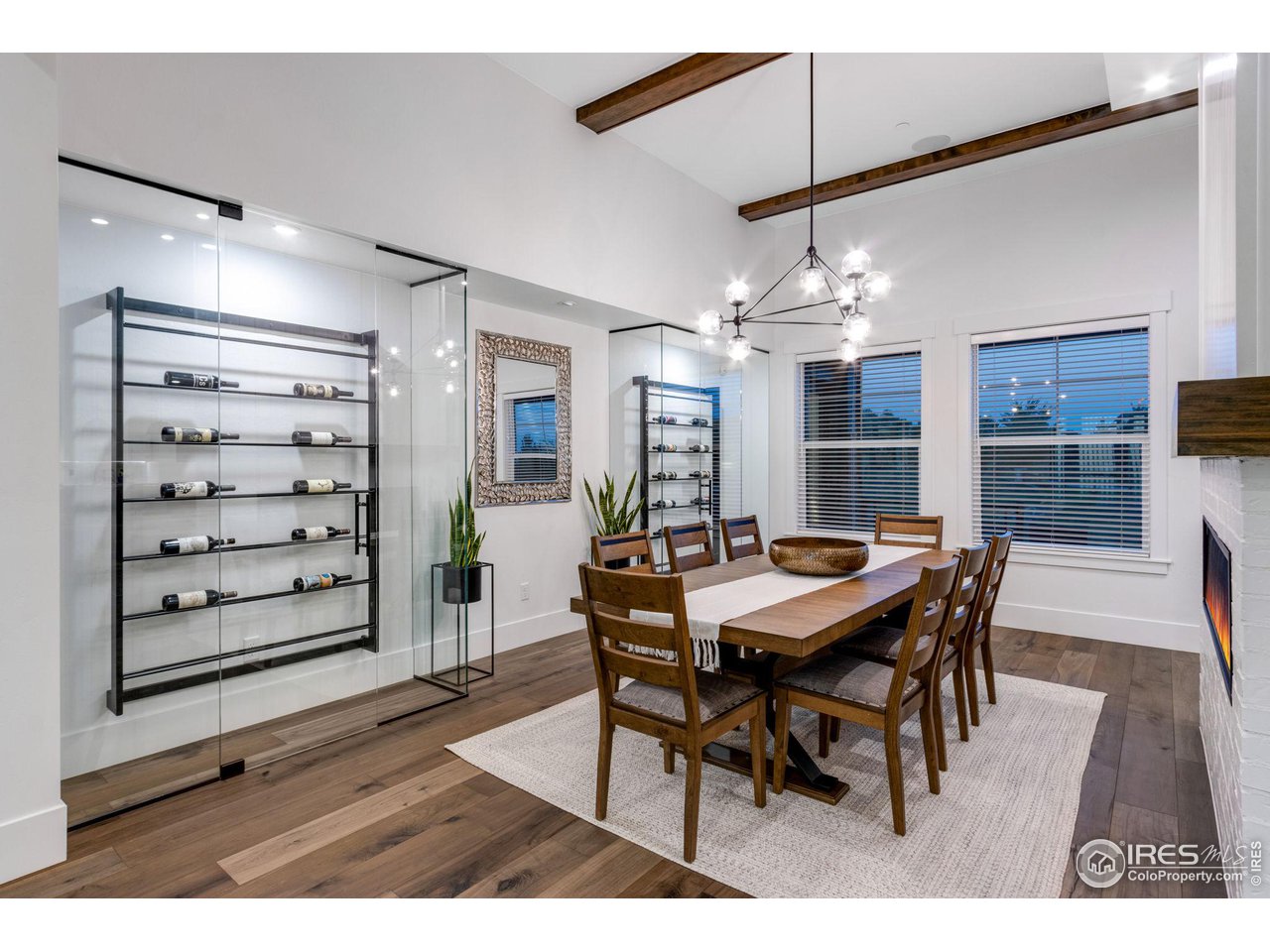 4300 Mountain Shadow Way