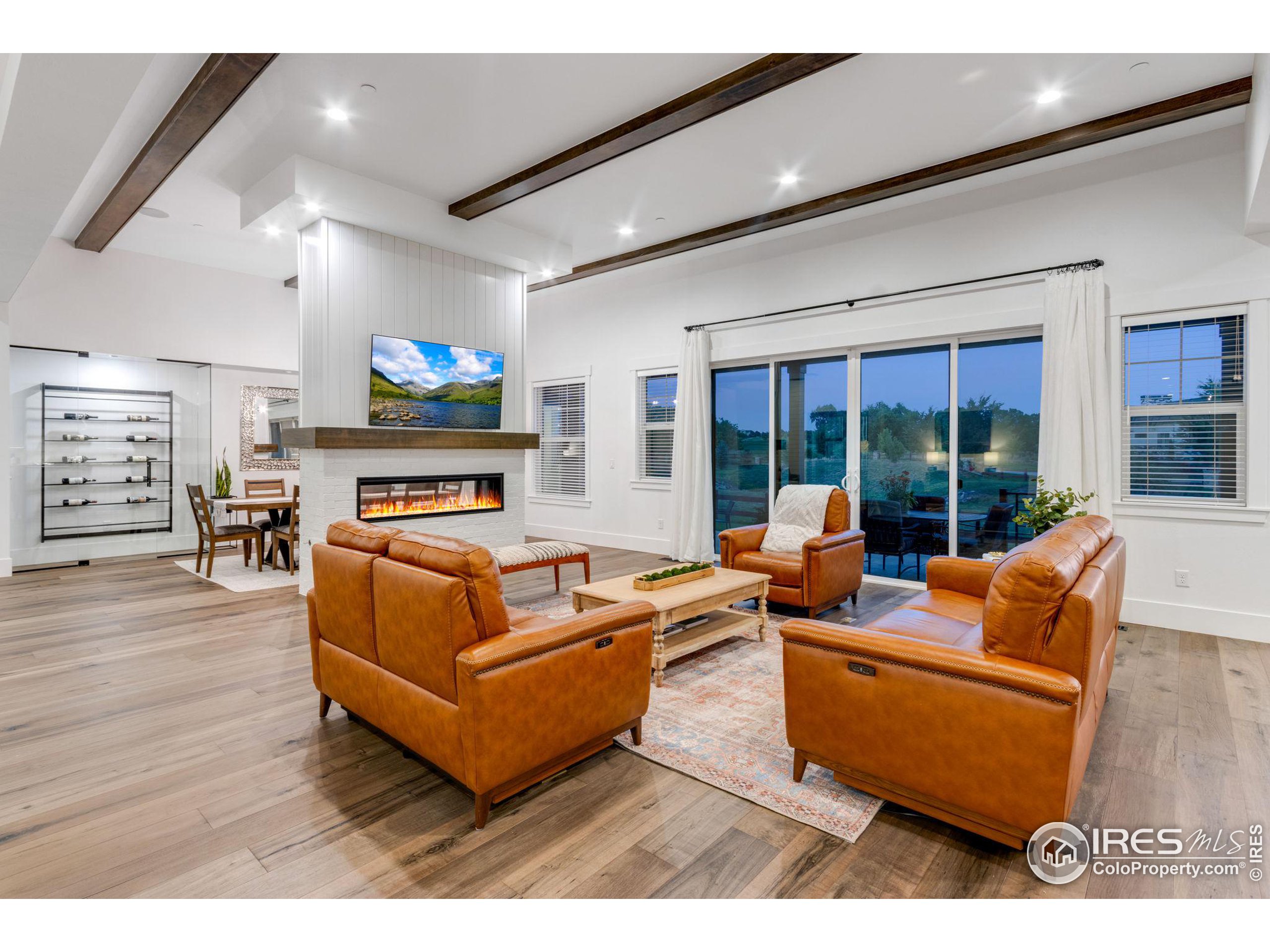 4300 Mountain Shadow Way