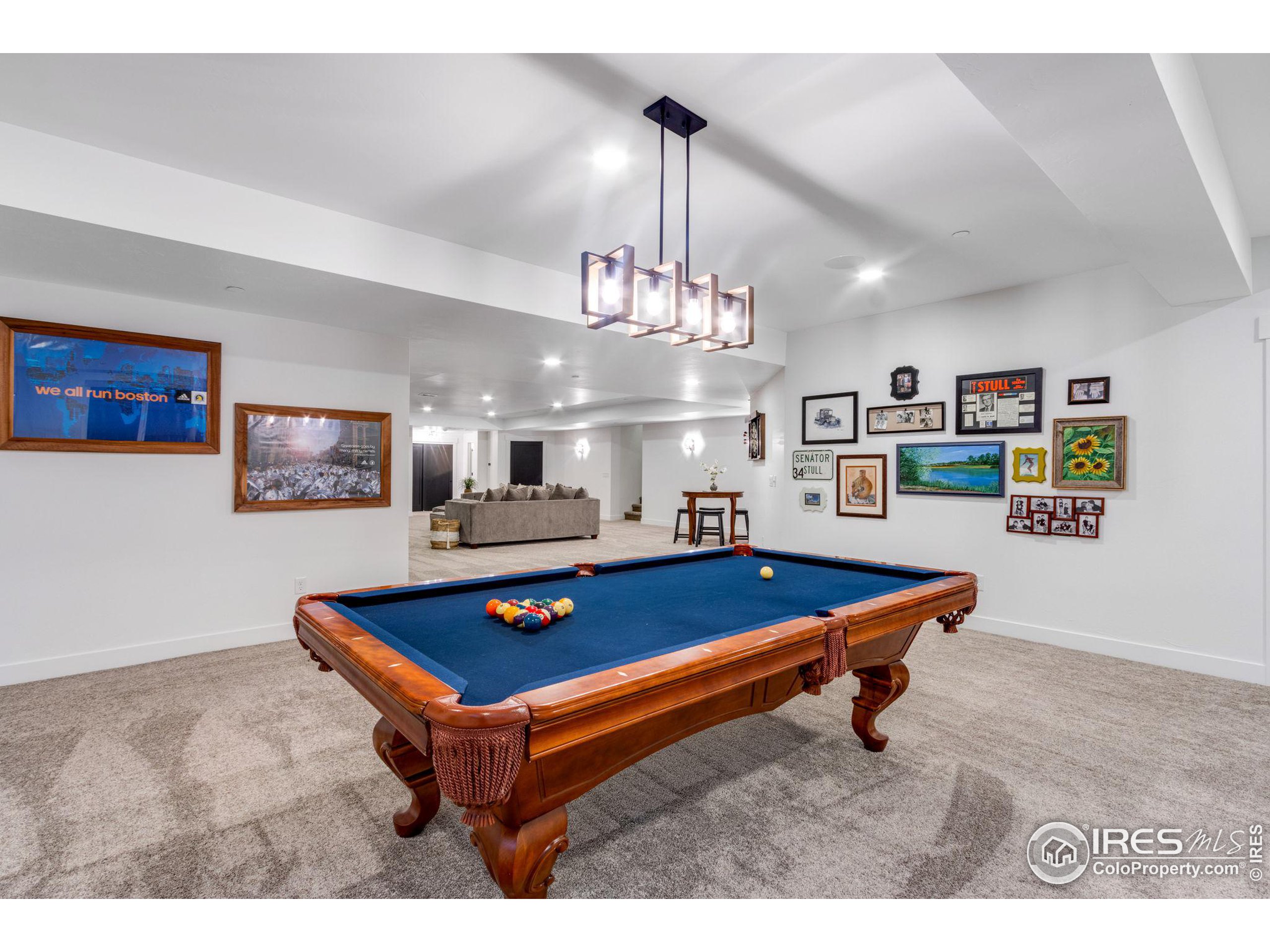 4300 Mountain Shadow Way