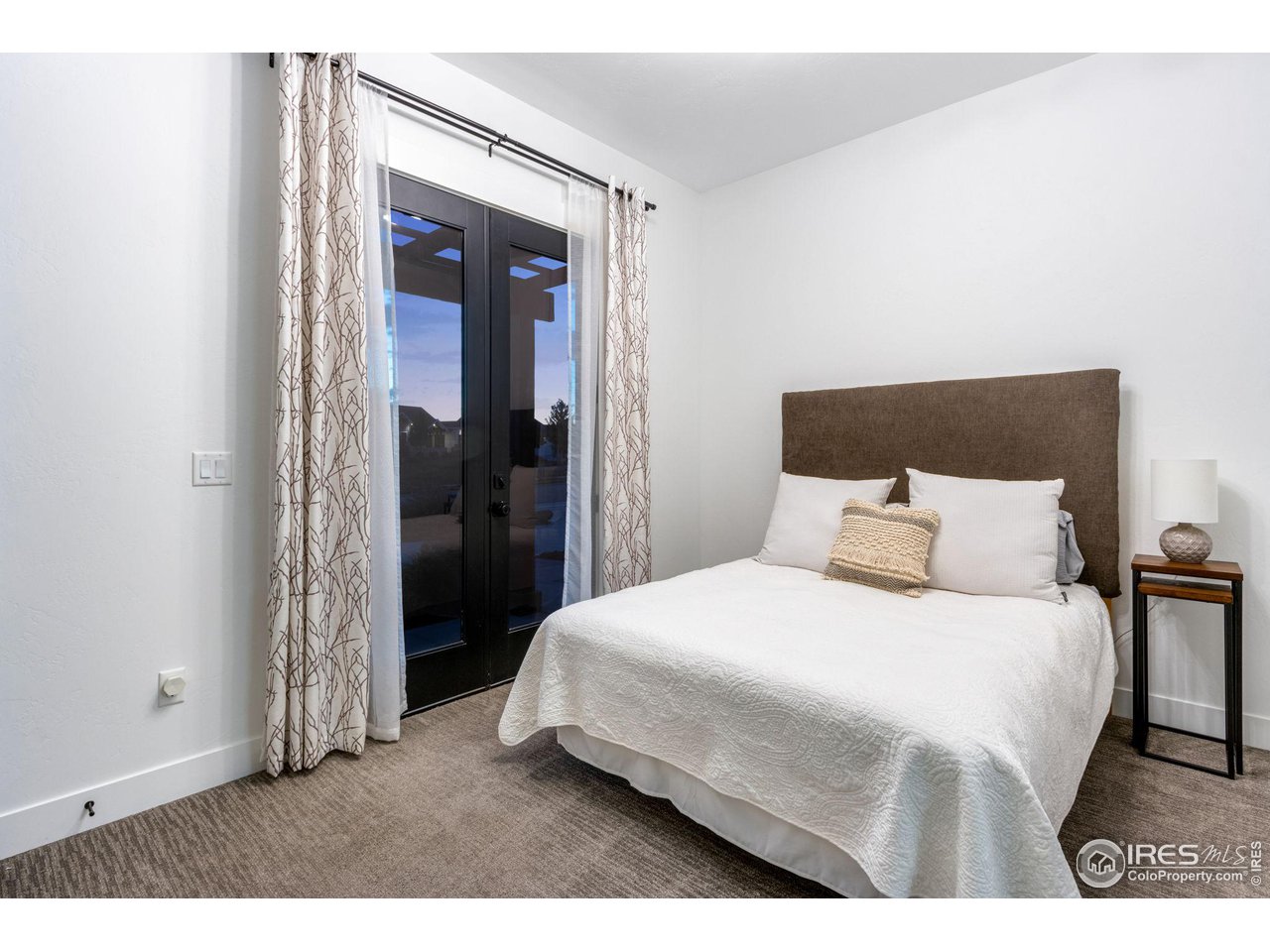 4300 Mountain Shadow Way