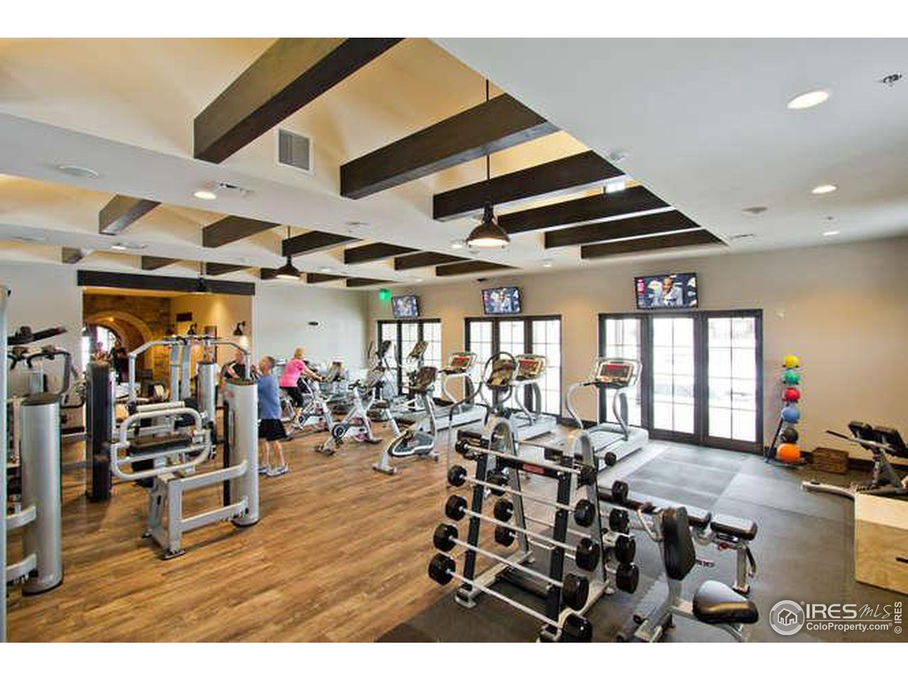 4300 Mountain Shadow Way