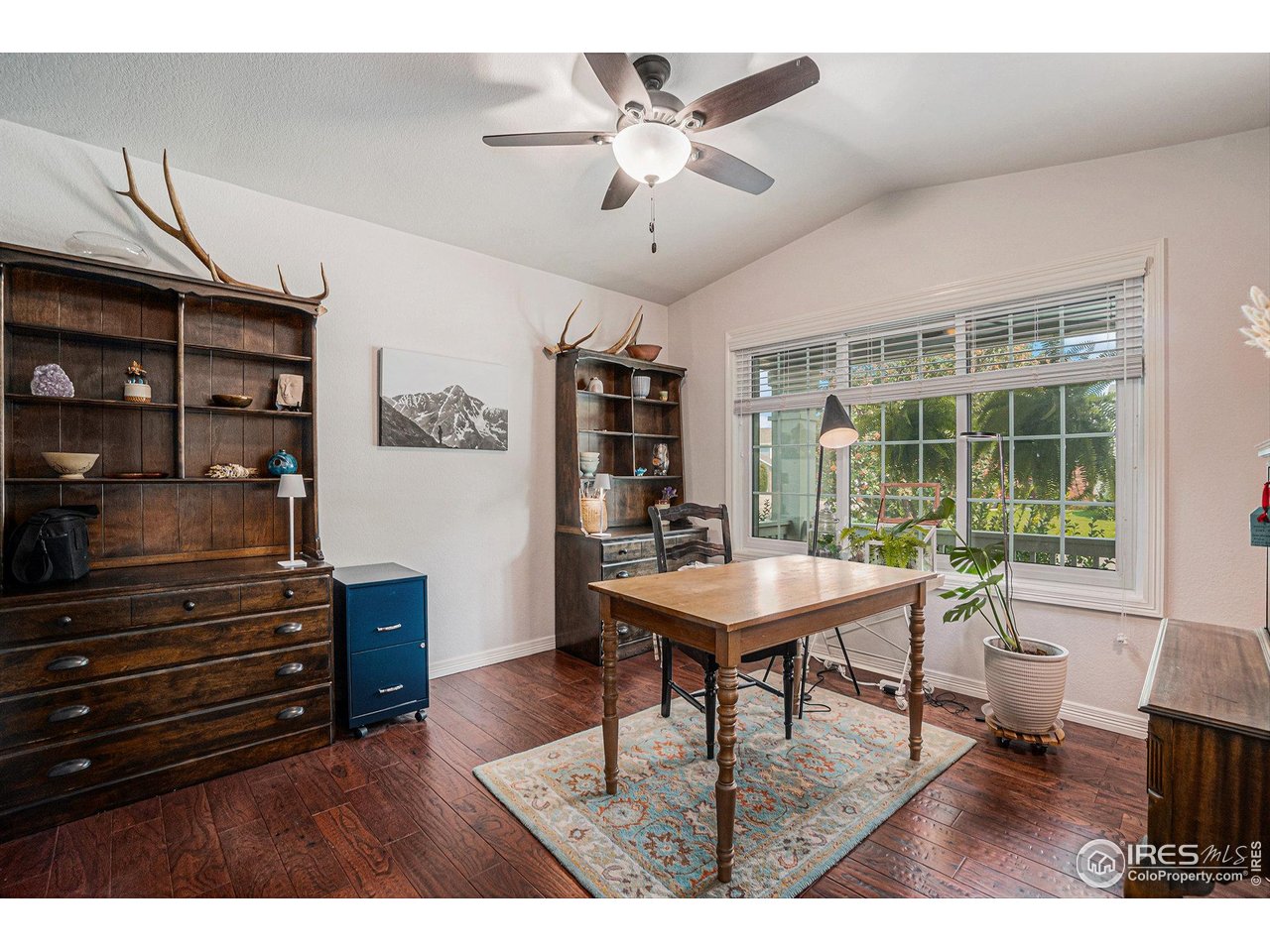 5403 Golden Willow Dr