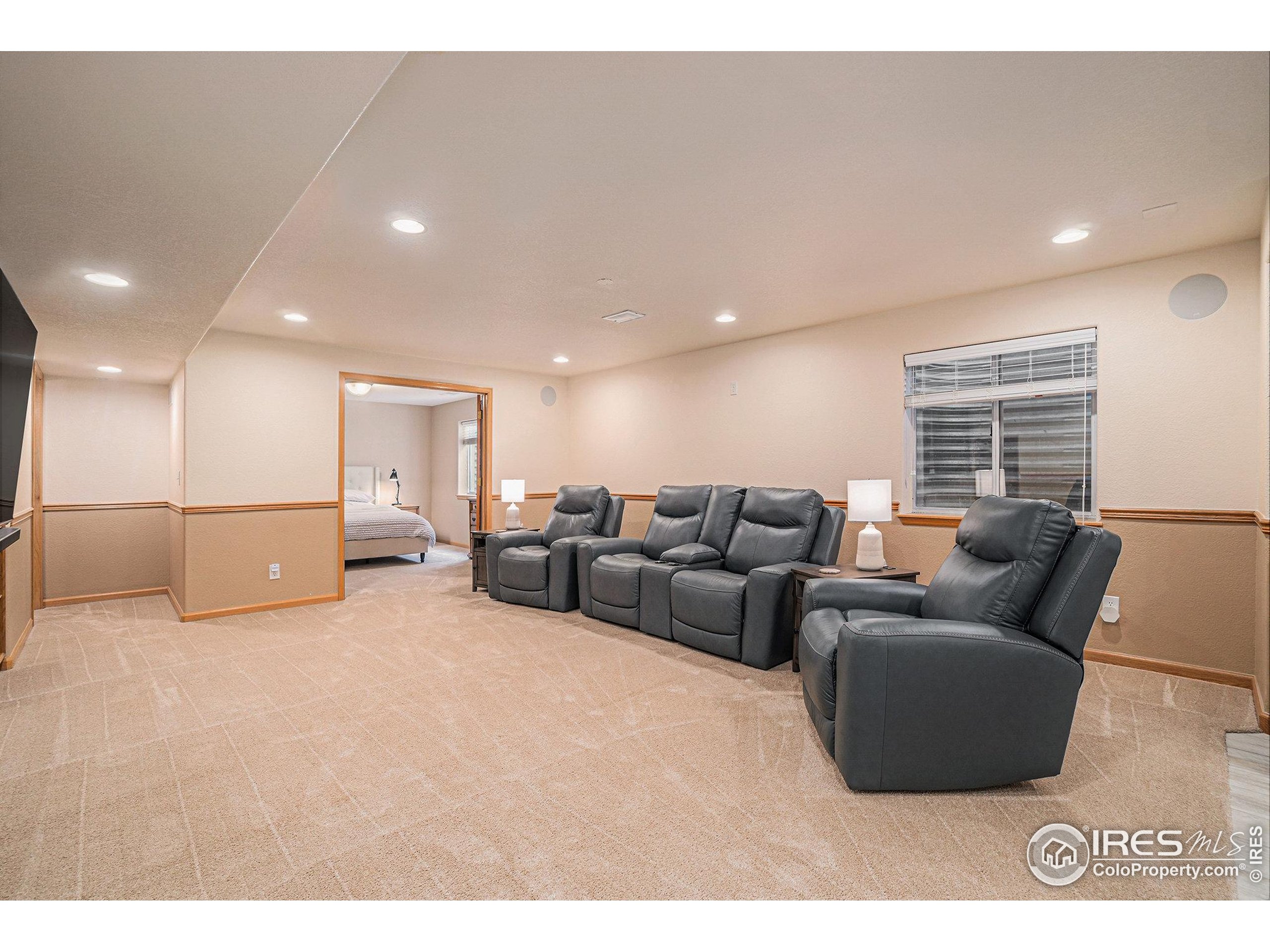 5403 Golden Willow Dr