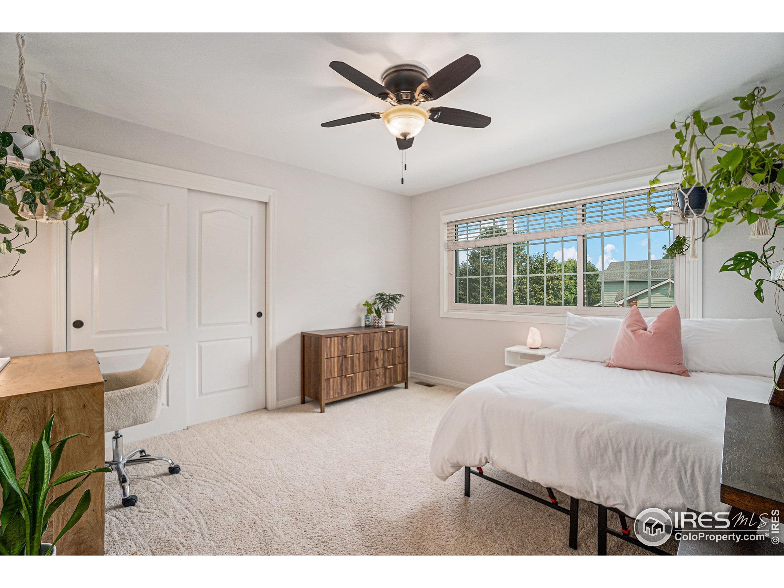 5403 Golden Willow Dr