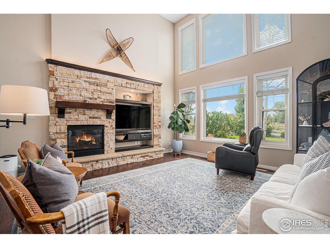 5403 Golden Willow Dr