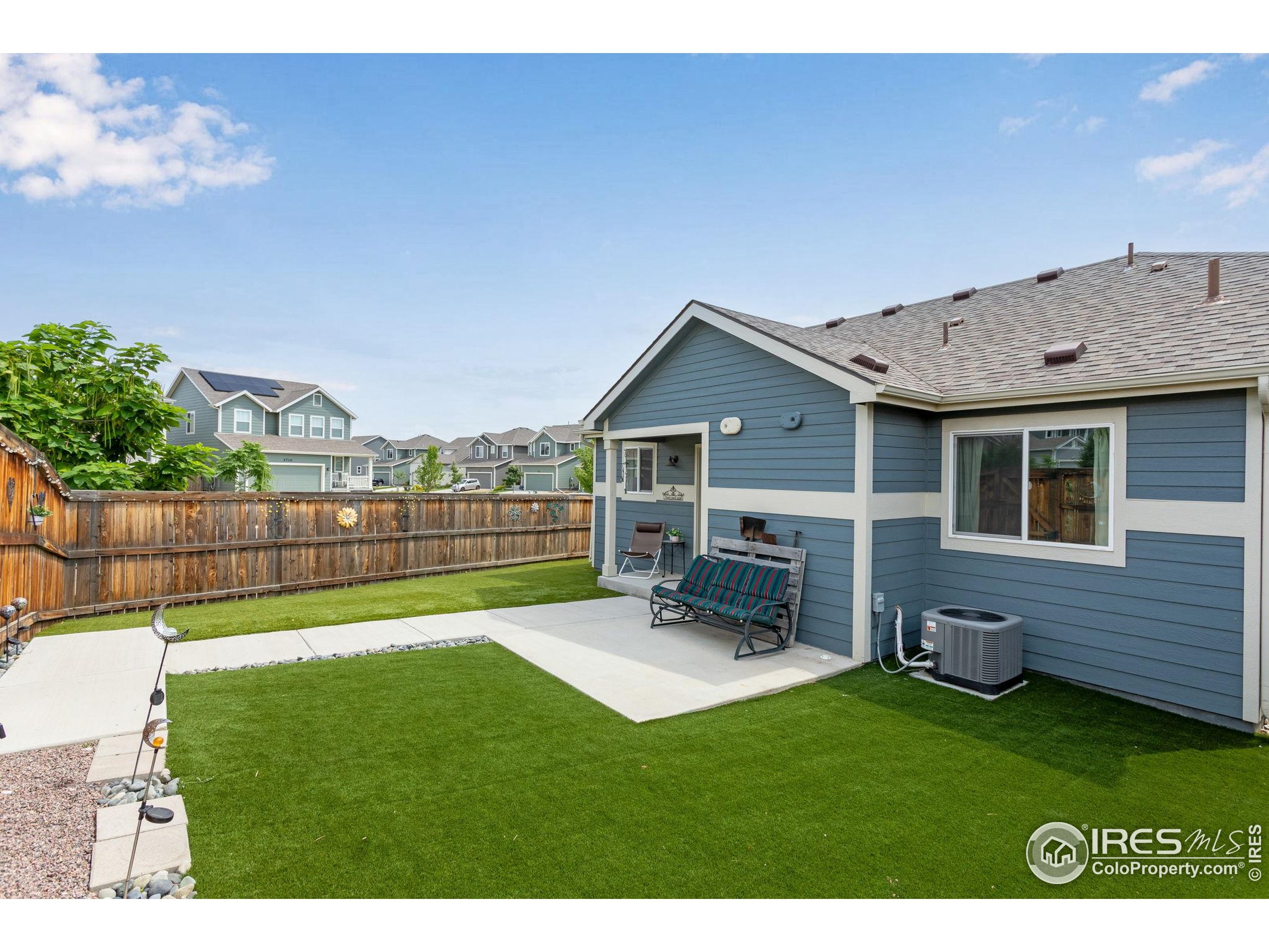 810 Grand Market Ave