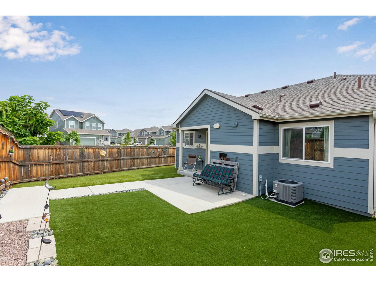 810 Grand Market Ave