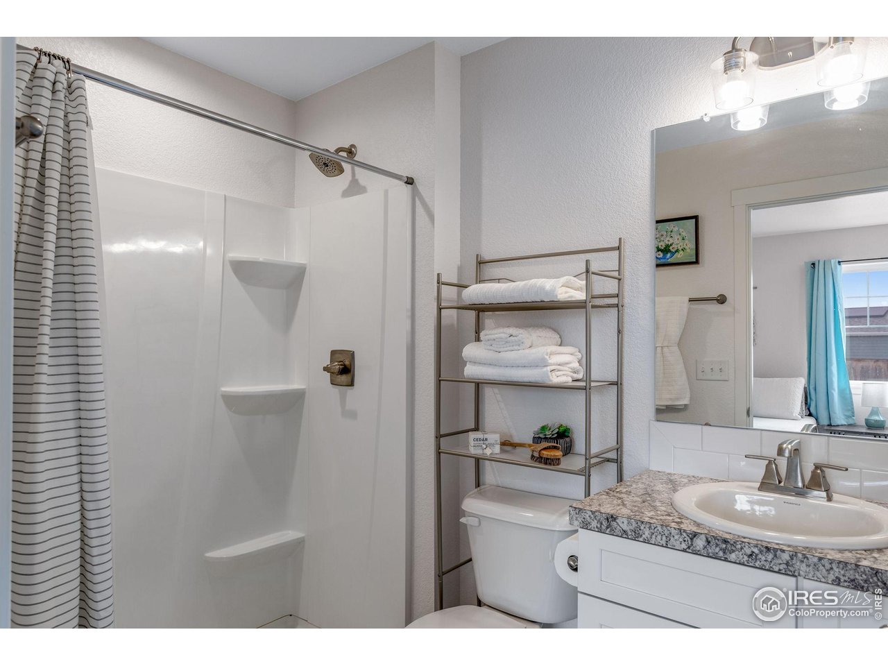 810 Grand Market Ave