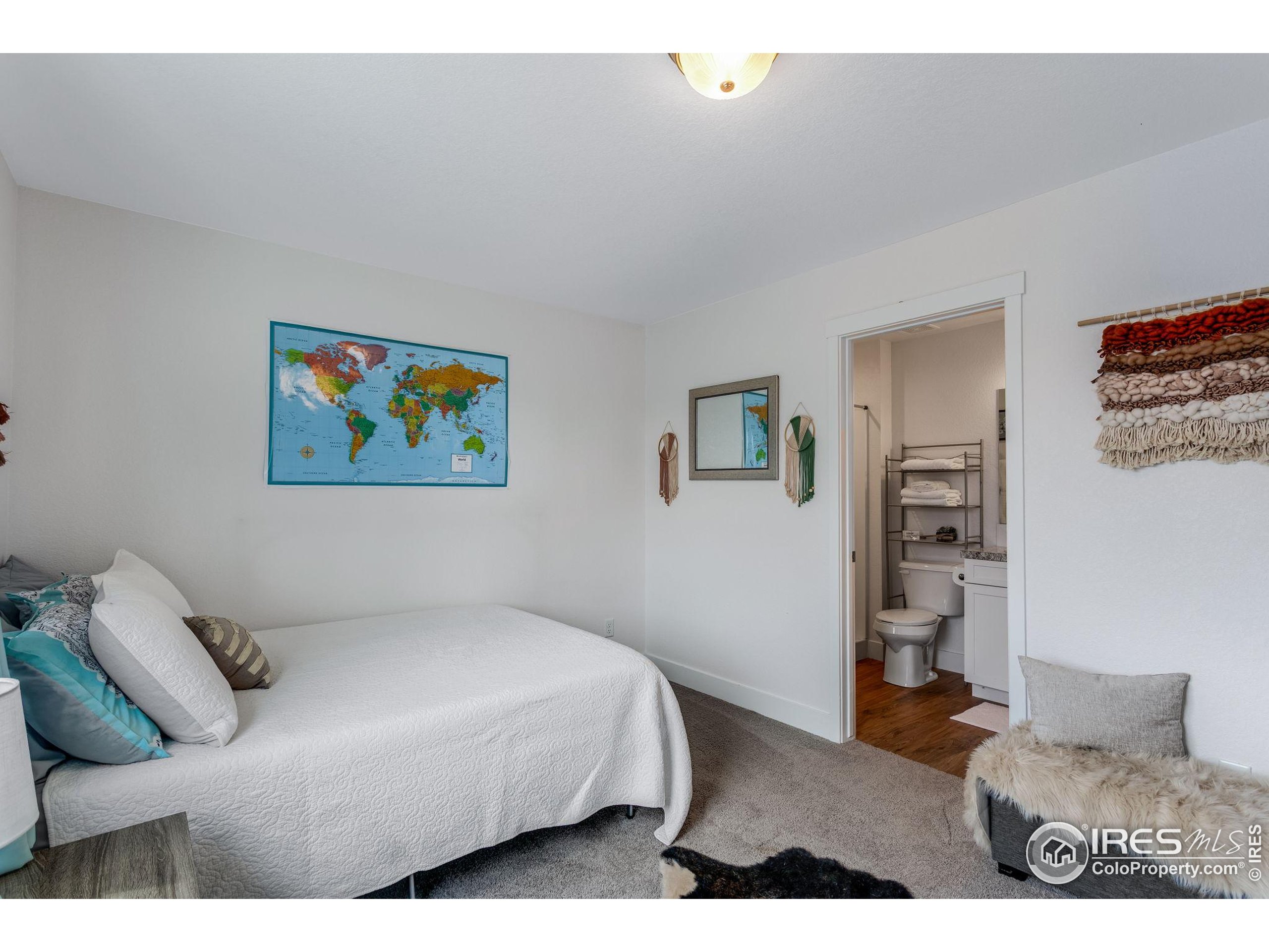 810 Grand Market Ave