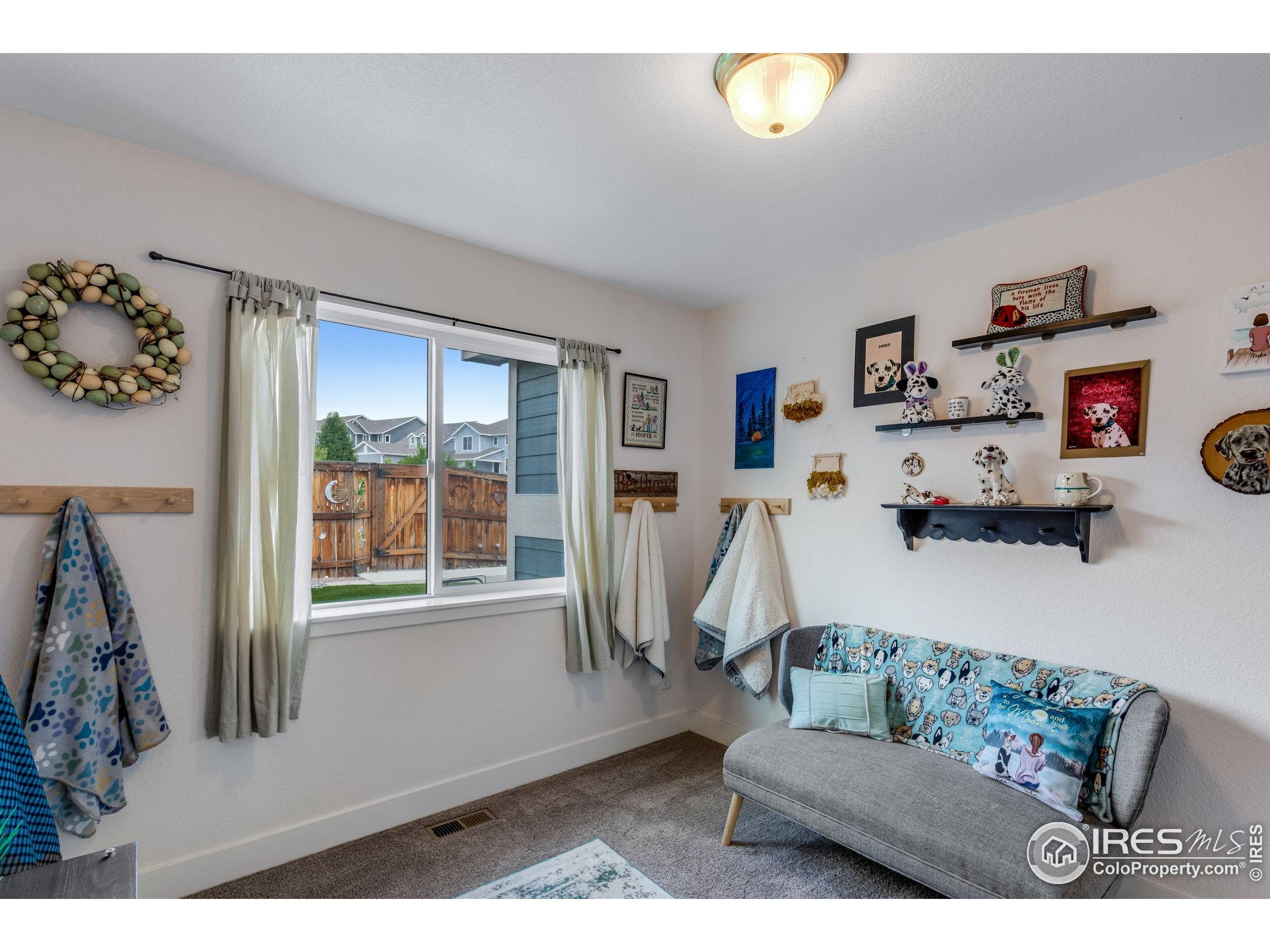 810 Grand Market Ave