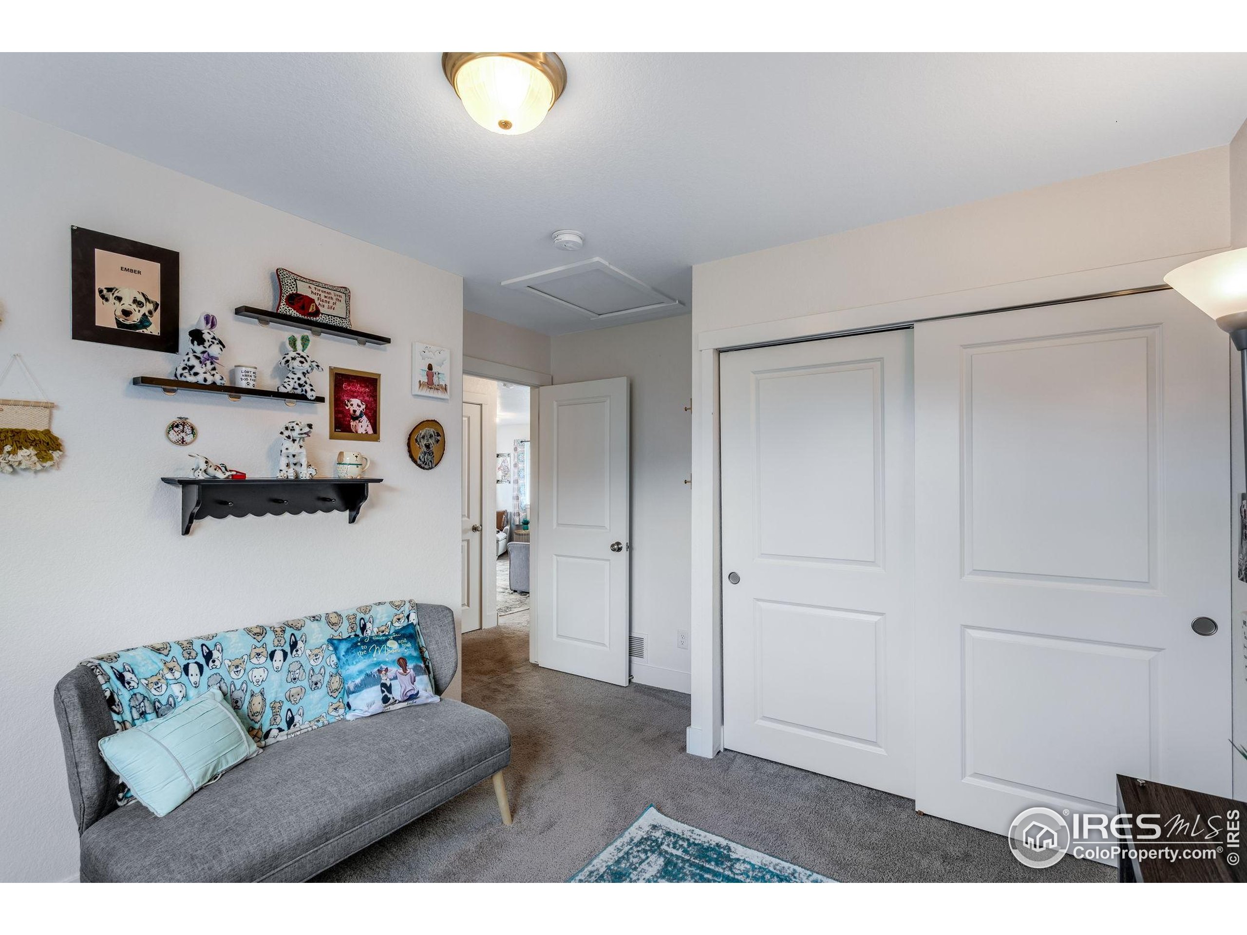 810 Grand Market Ave