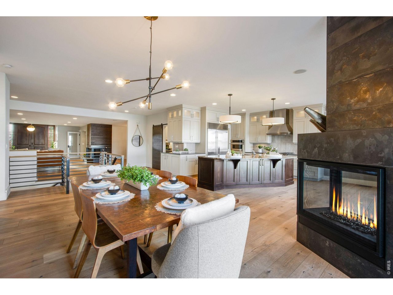 1502 Westshore Dr