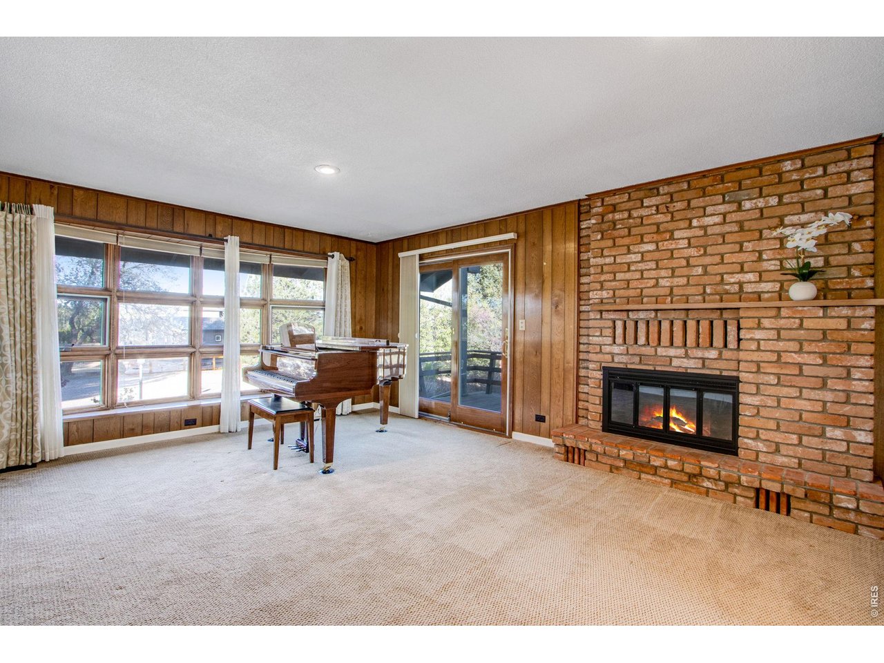 1032 Linden Gate Ct