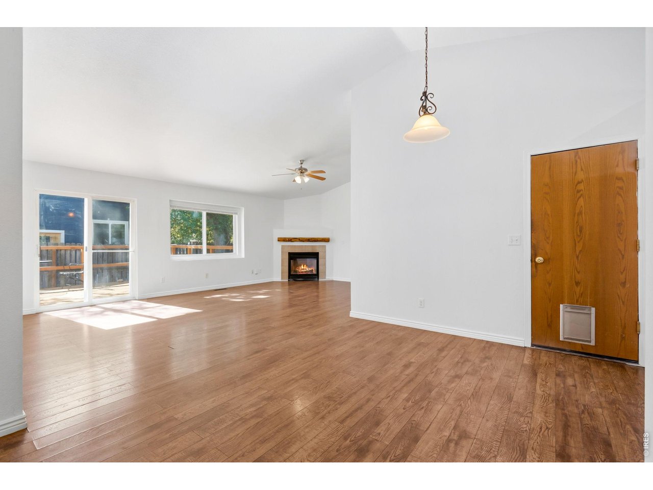 1612 Bayberry Cir
