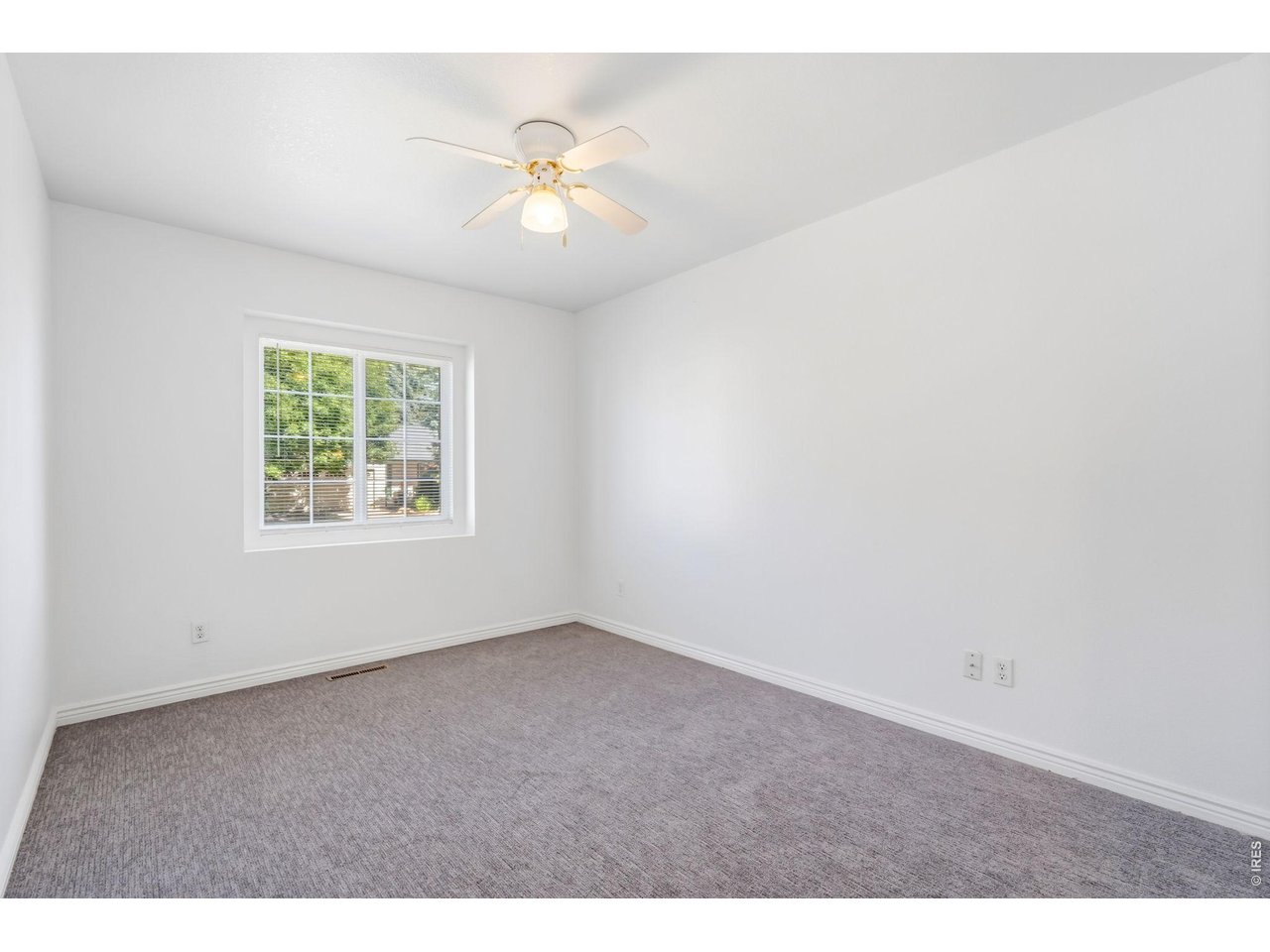 1612 Bayberry Cir
