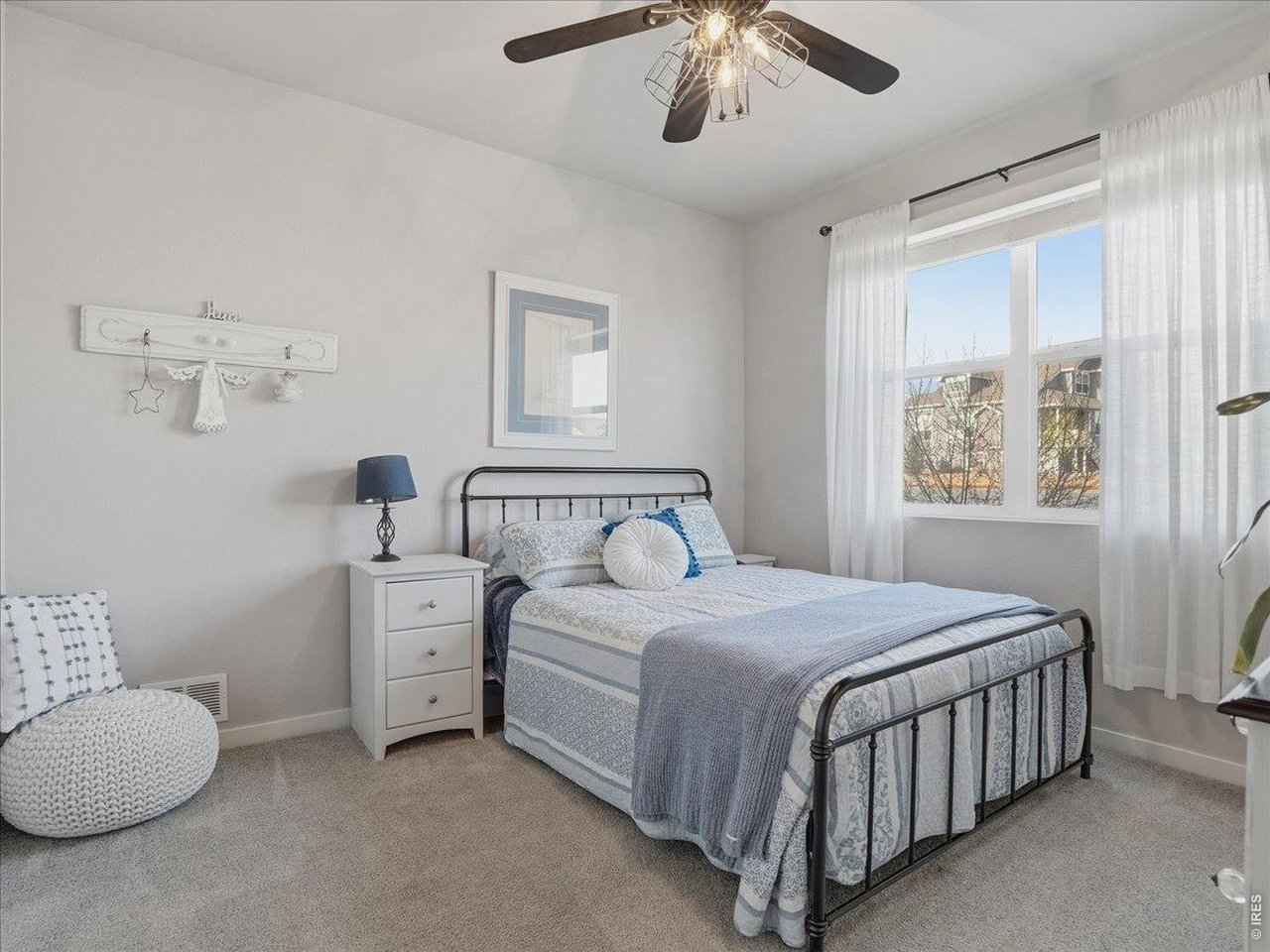 1229 Argali Dr