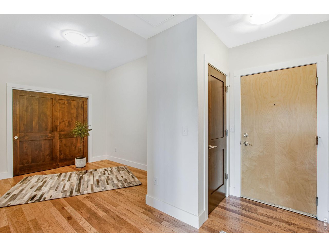 204 Maple St 208