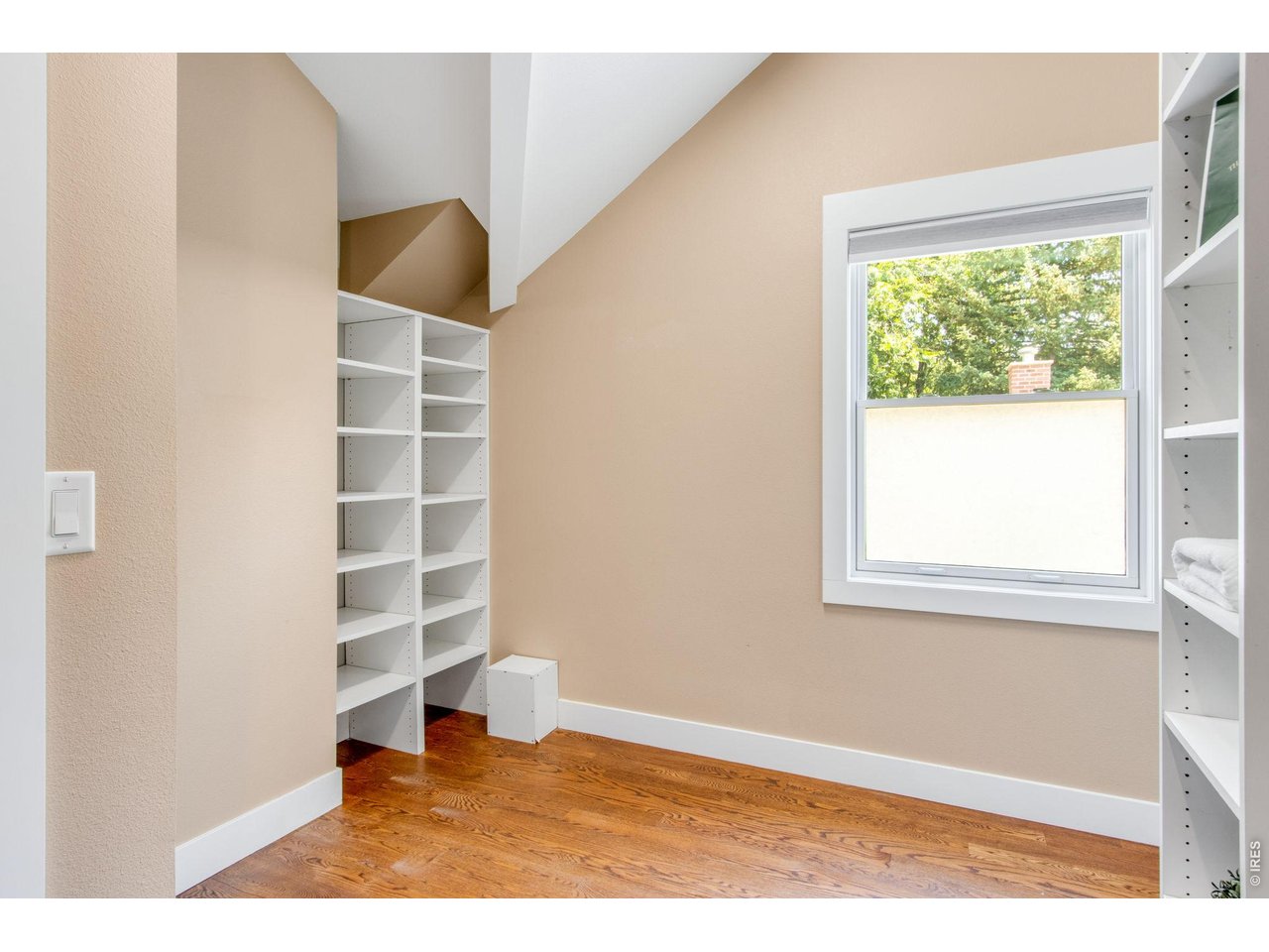 920 Laporte Ave