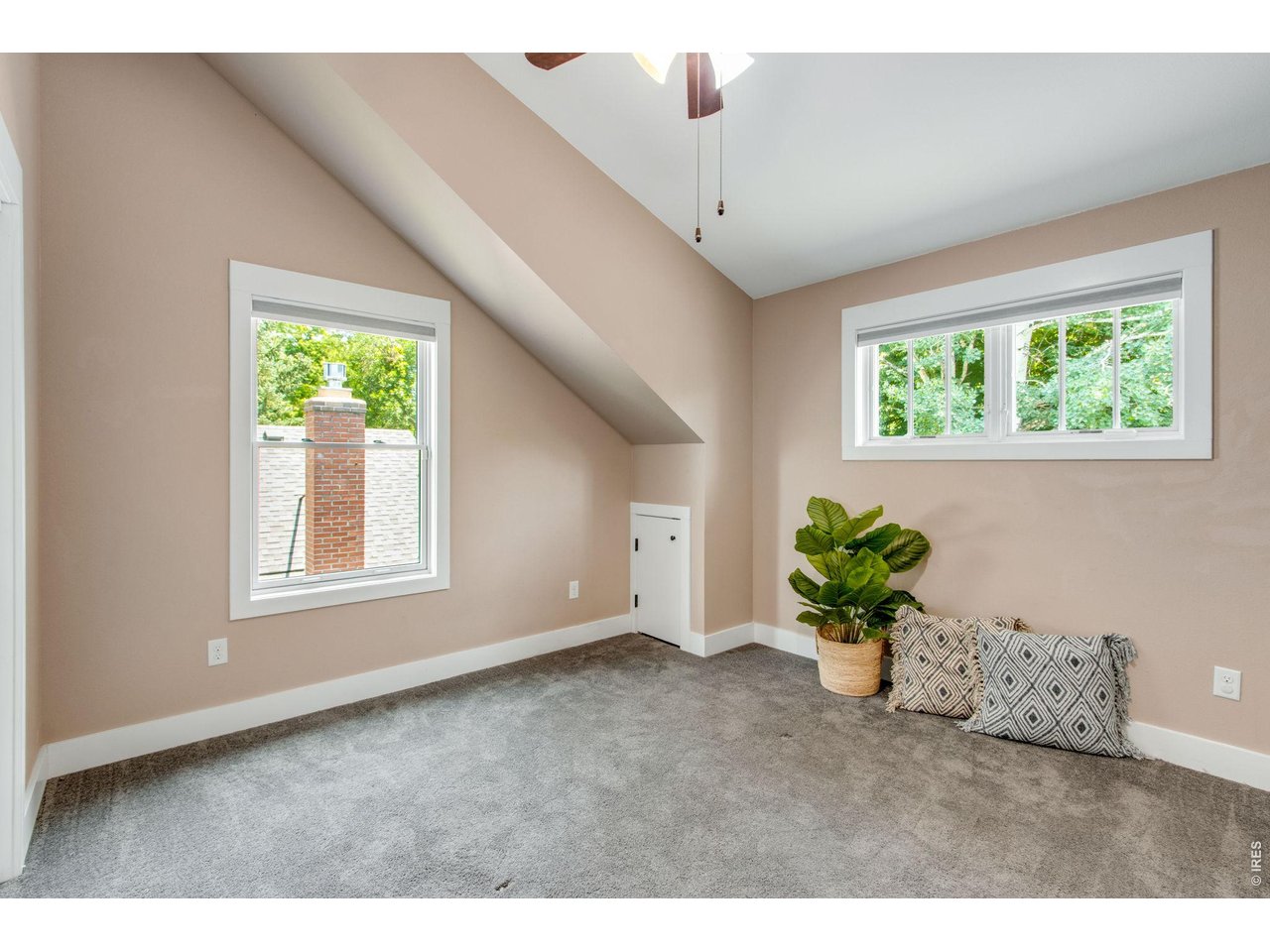 920 Laporte Ave