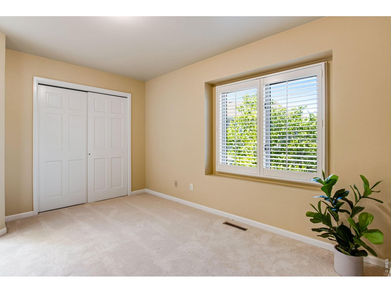 1218 Chickadee Ct