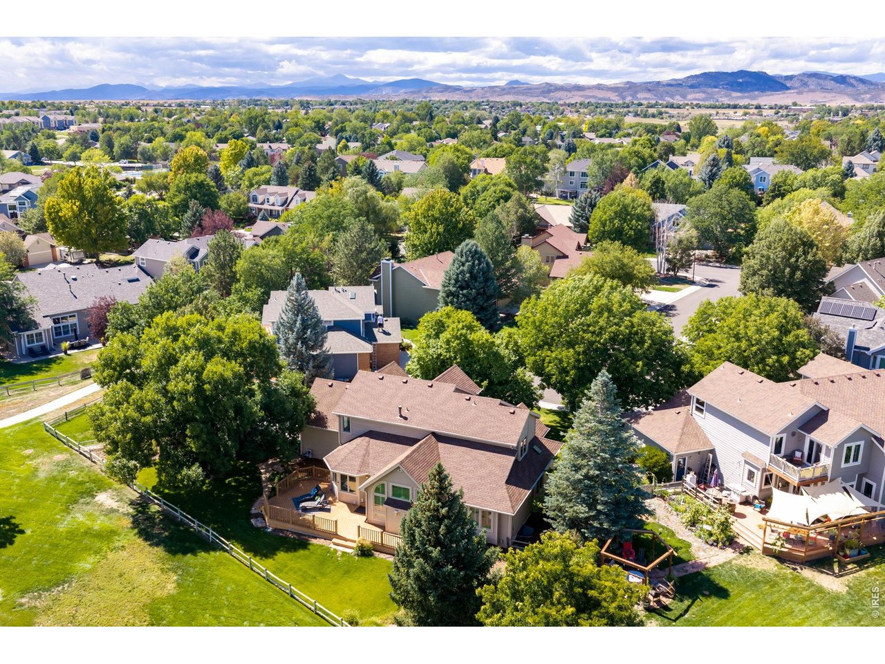 1218 Chickadee Ct