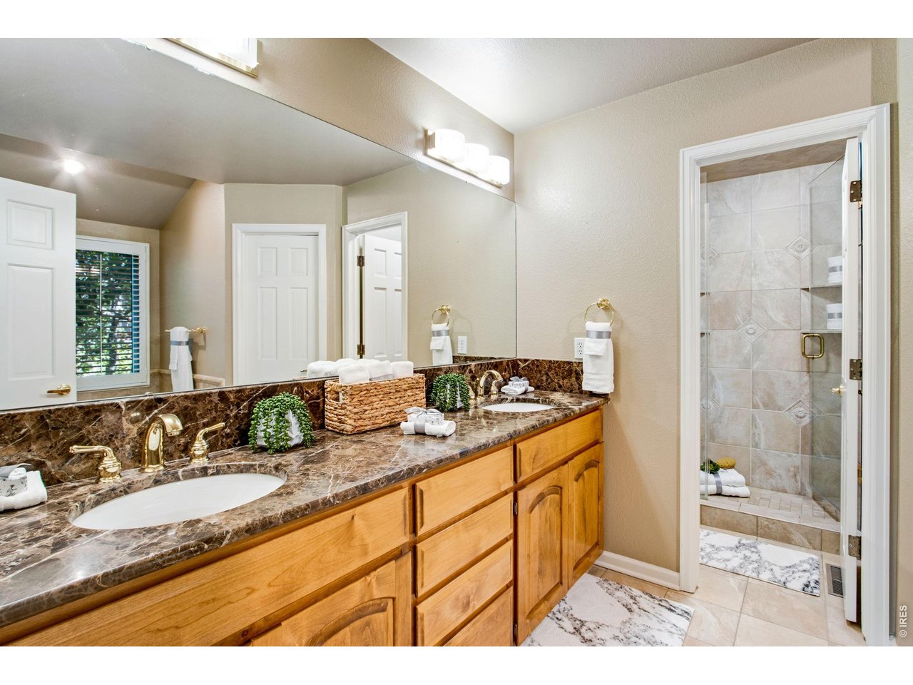 1218 Chickadee Ct